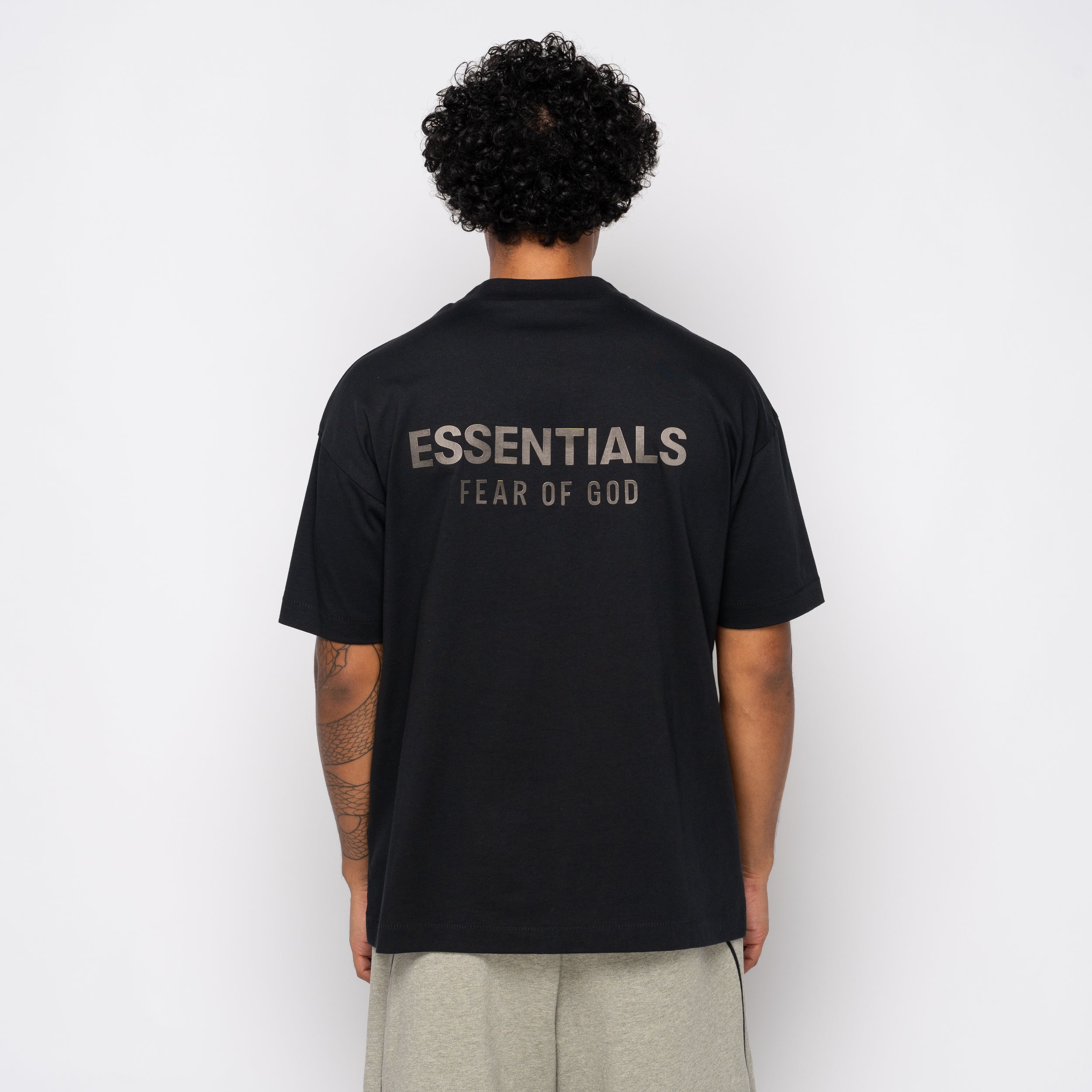 Classic Tee Jet Black 125SP254190F – Capsule