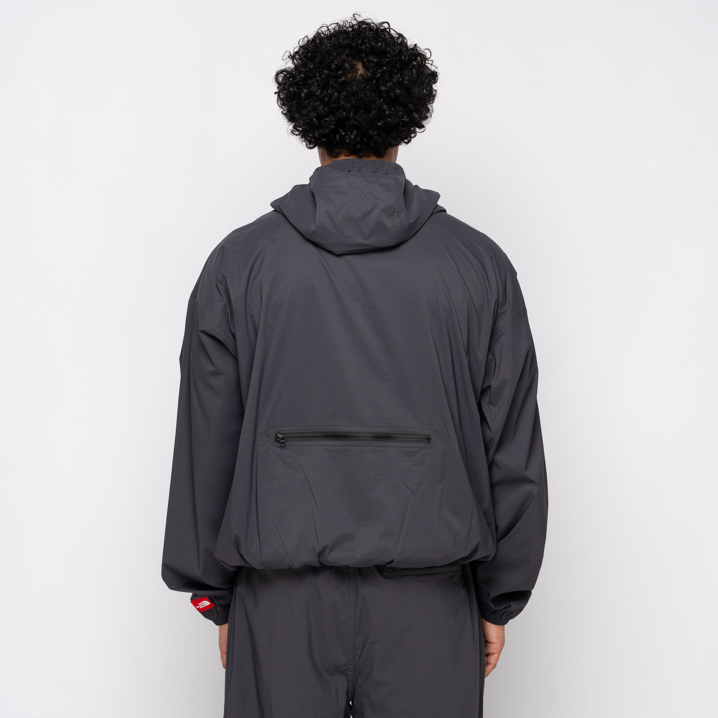 TNF Red Box Wind Jacket Obsidian NF0A8EFW