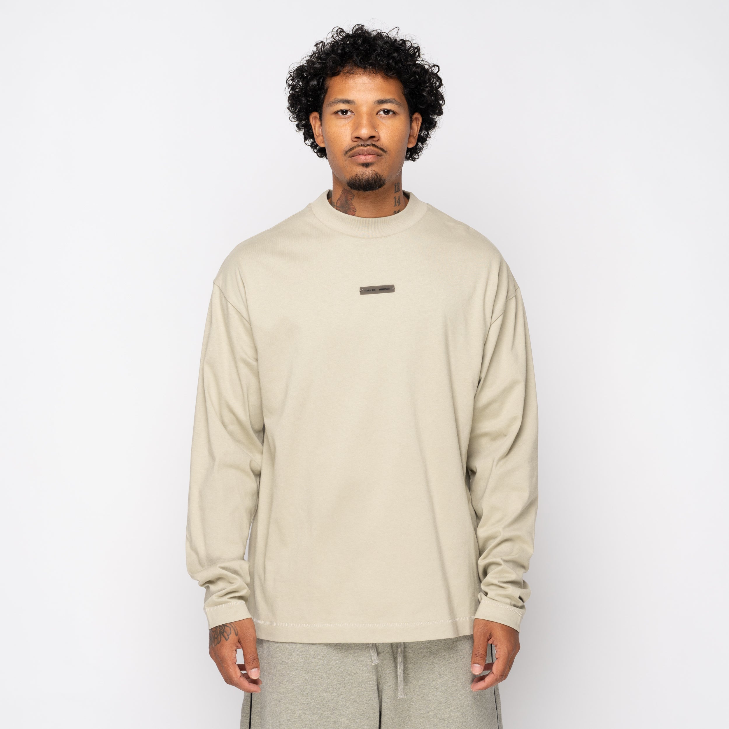 Classic Long Sleeve Tee Abbey Stone 125SP254206F