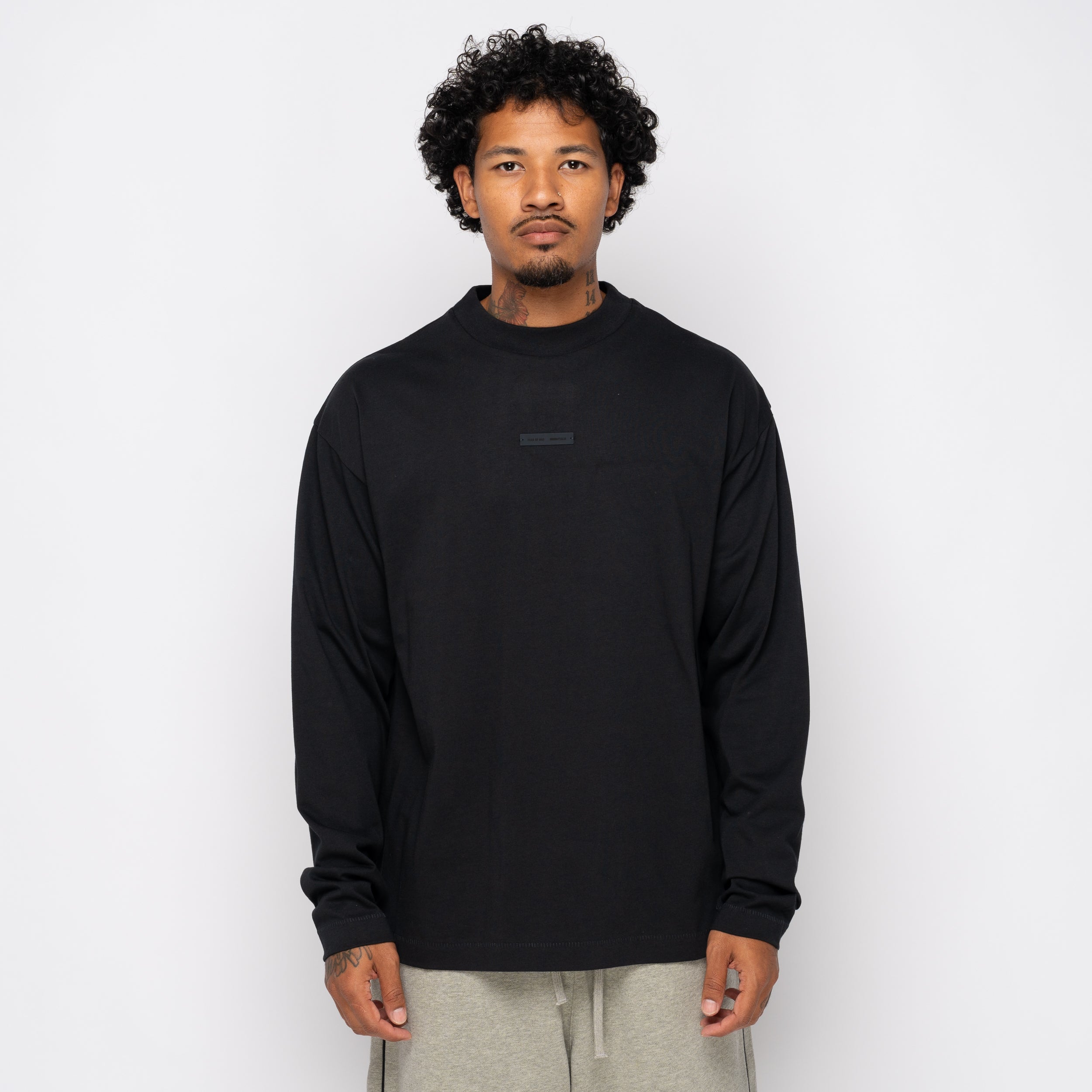 Classic Long Sleeve Tee Jet Black 125SP254200F