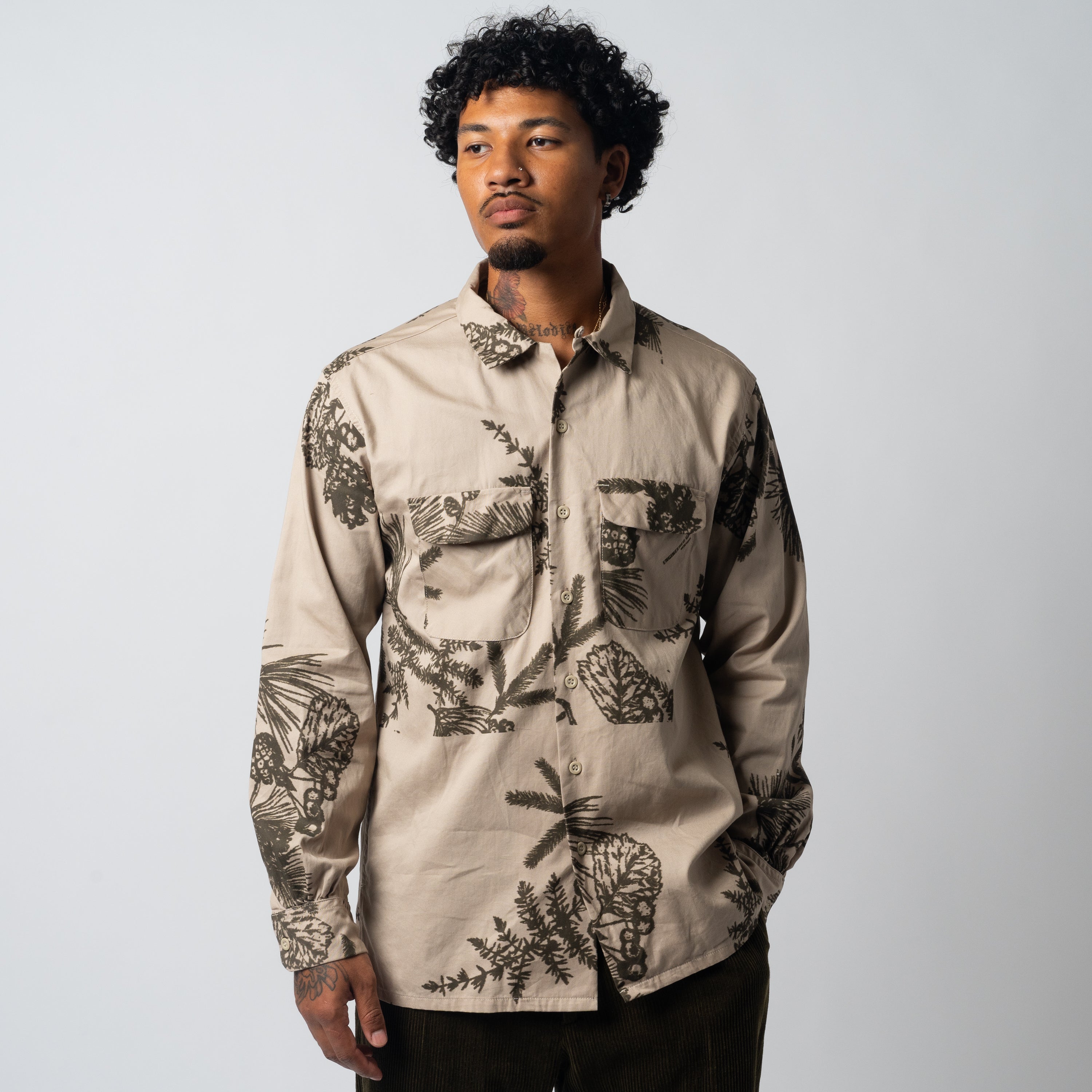 EG Classic Shirt 23F1A005 Khaki Pinecone Print