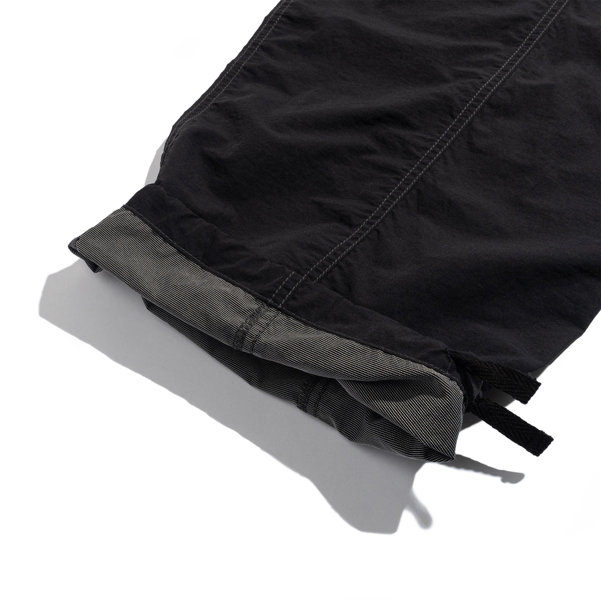 Crinkled Nylon Pants Black 574-6982095