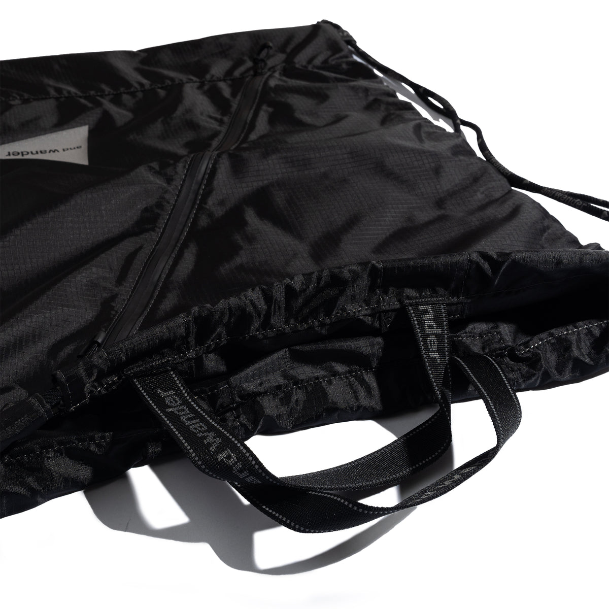 Crispy Rip Drawstring Bag Black 574-6985160