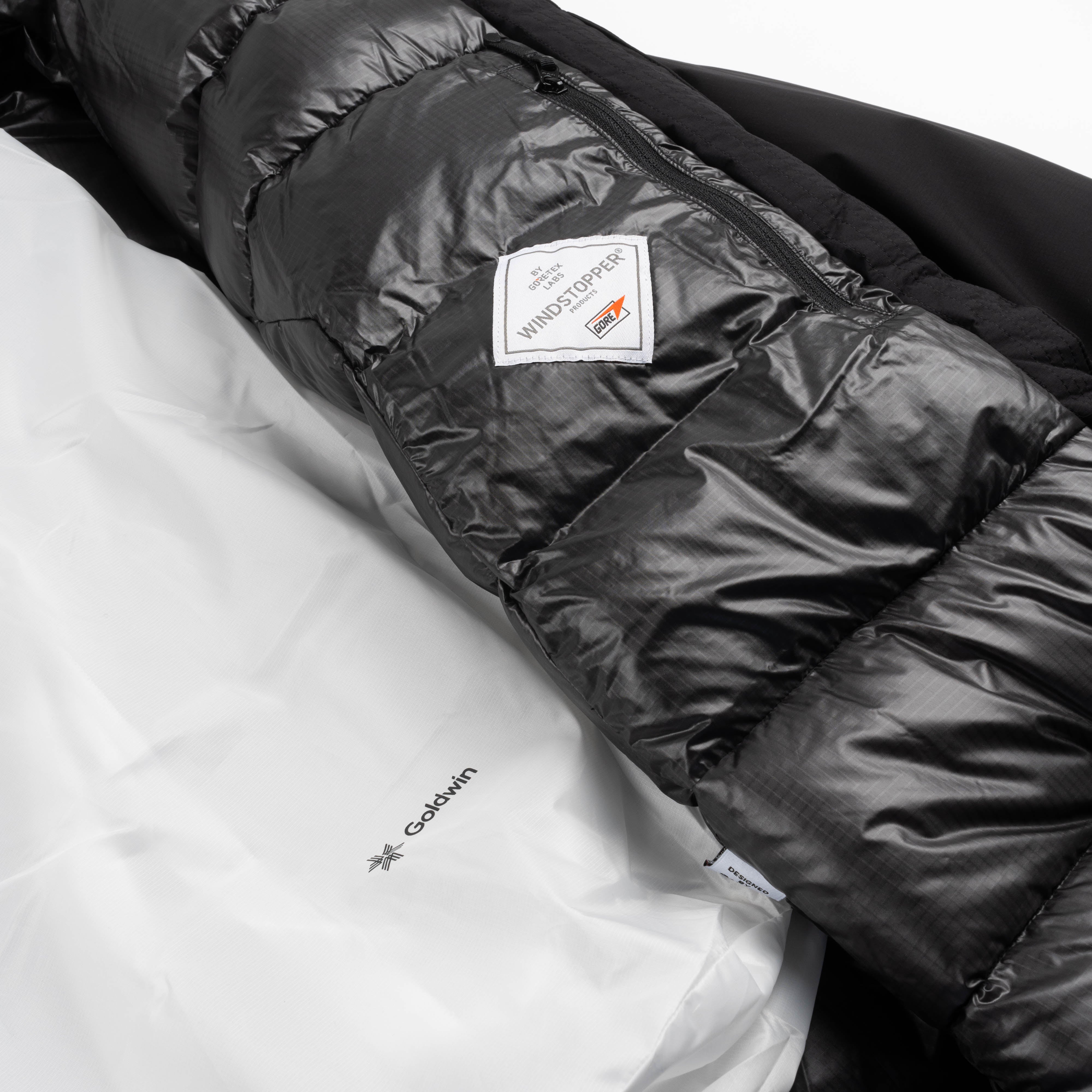 Goldwin GORE-TEX Windstopper Parka Black GM23311