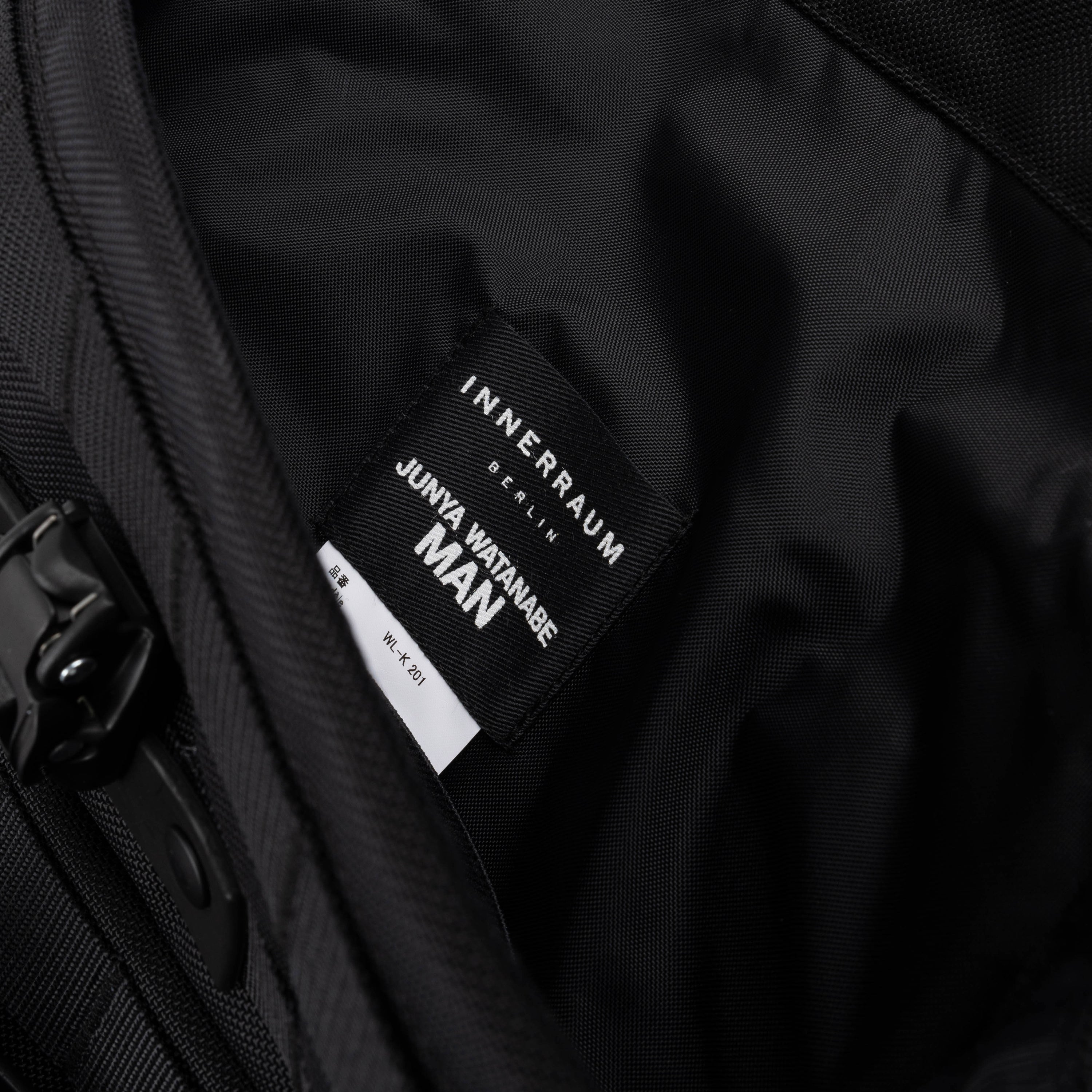 INNERRAUM Shoulder Bag WL-K201-051-1 Black