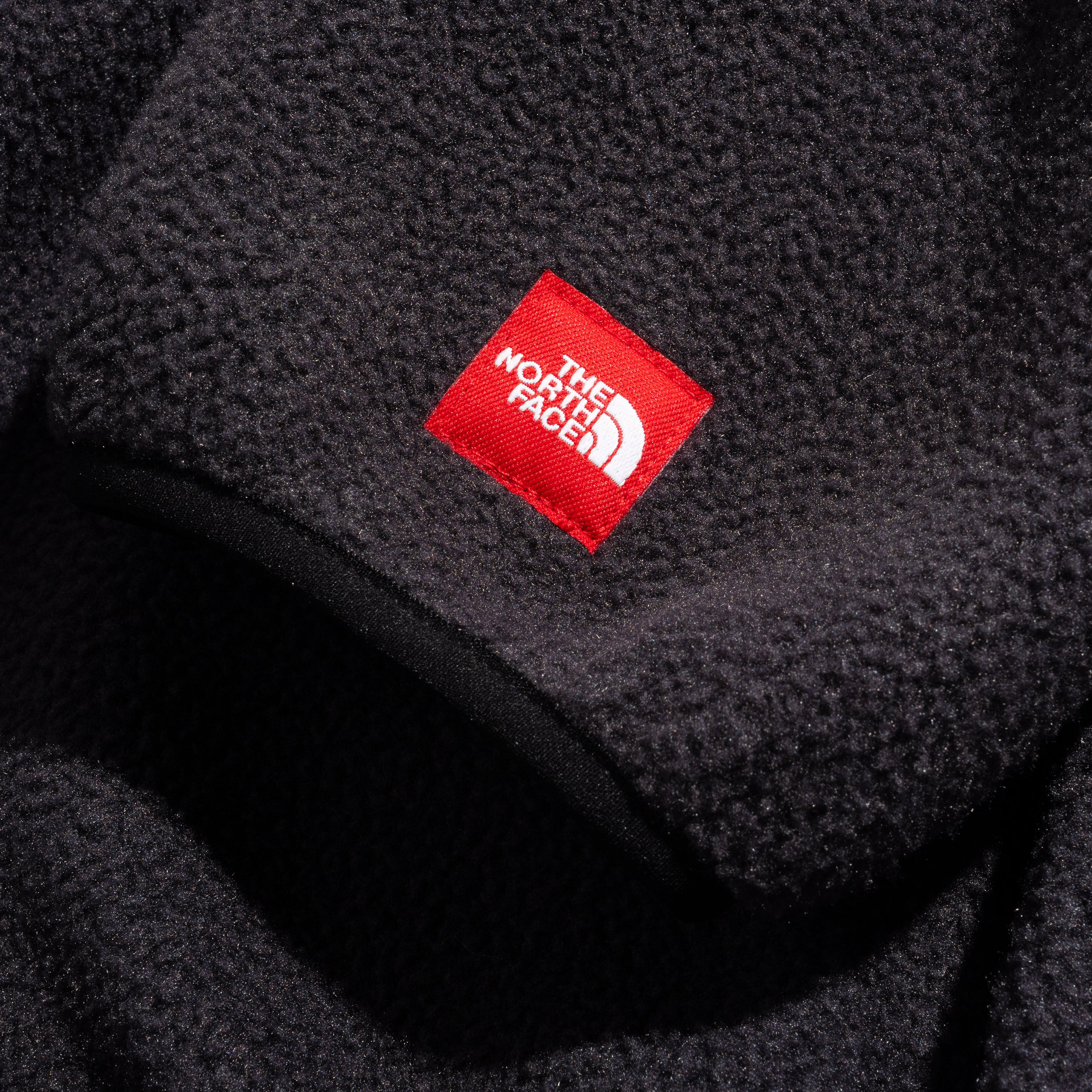 TNF Redbox 1/2 Zip Fleece Obsidian NF0A8EGC