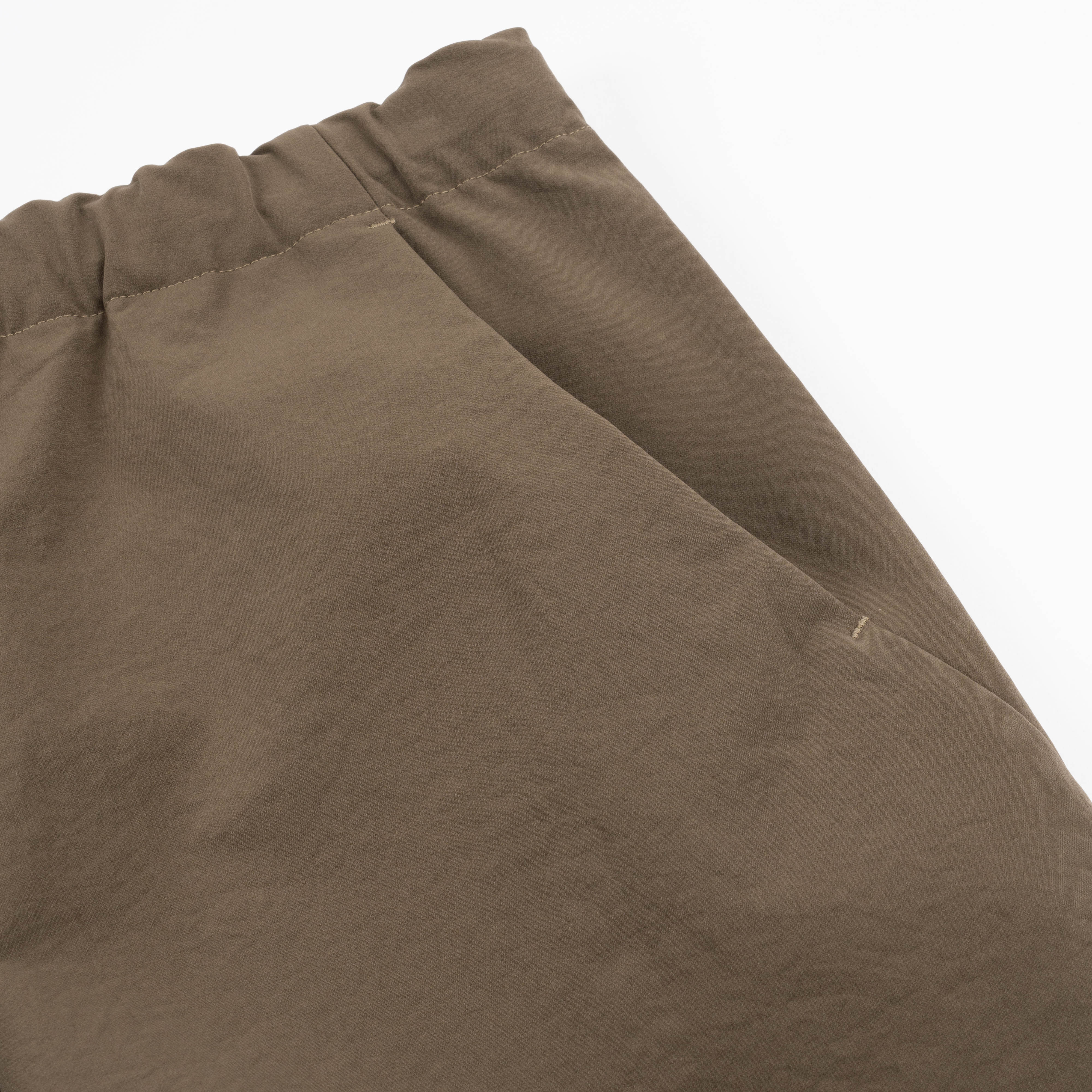 One Tuck Tapered Stretch Pants Taupe Grey GL74198