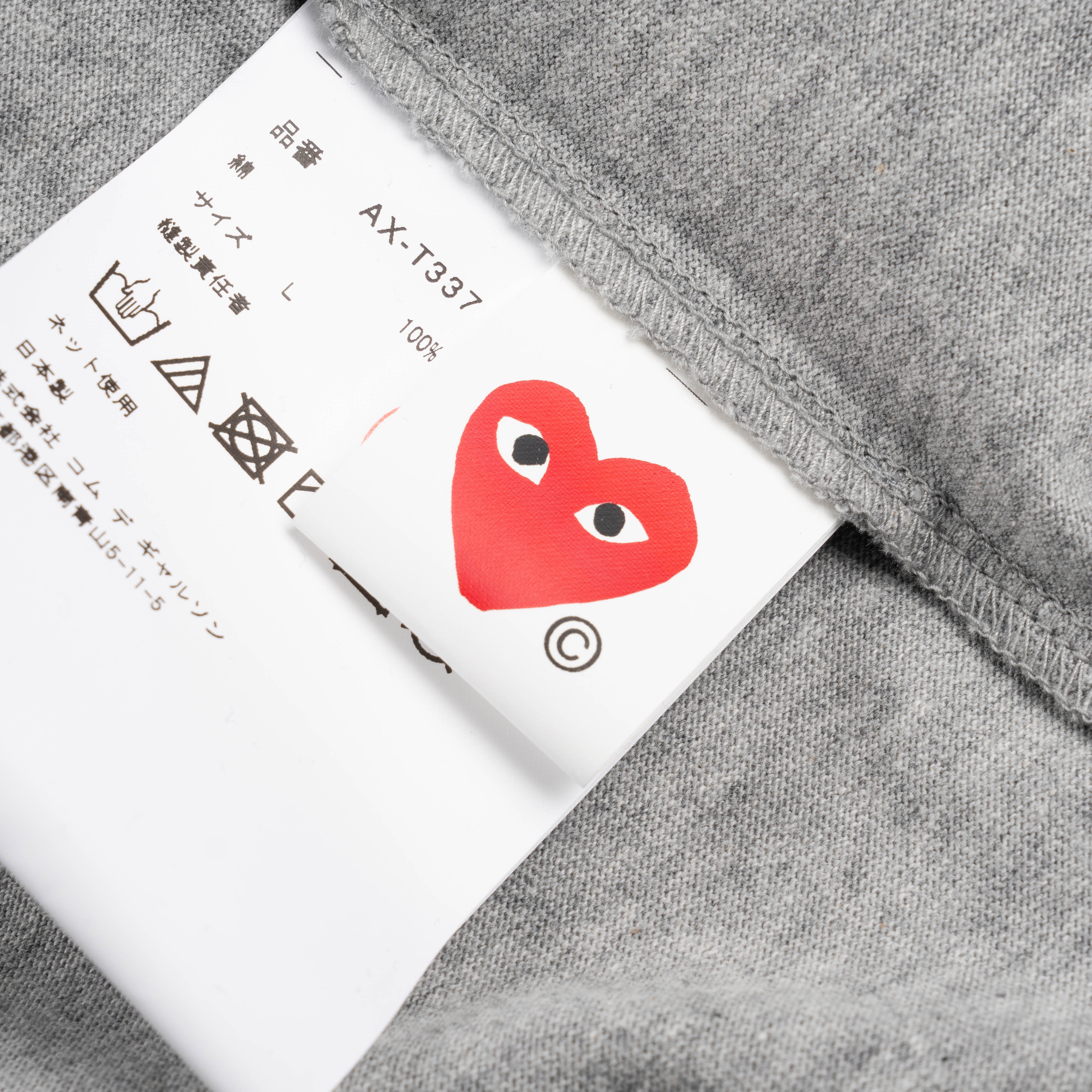 CDG Play Three Red Heart Tee Grey AX-T337-051-2 – Capsule