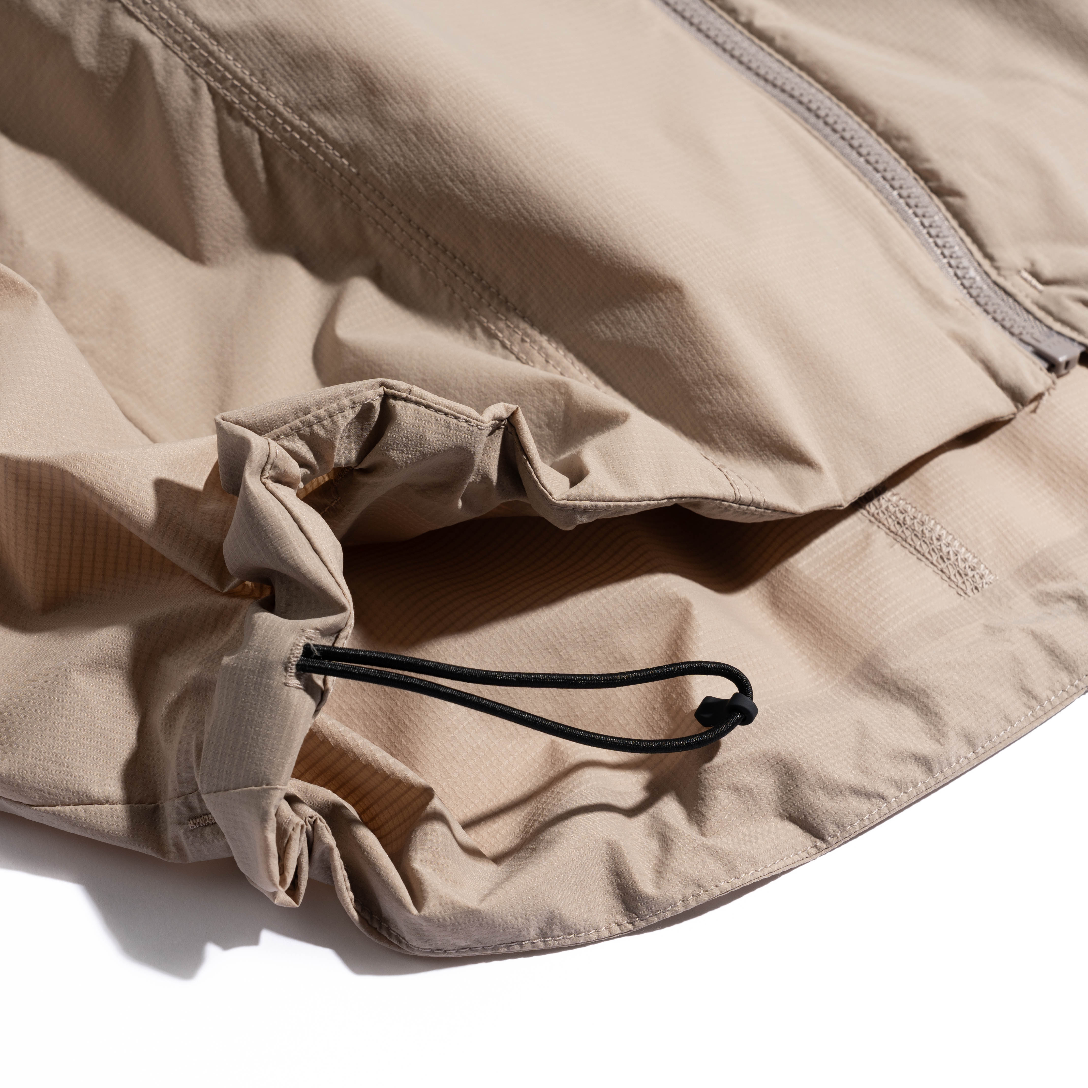 Parachute Seed Jacket Silica GZ15105 – Capsule