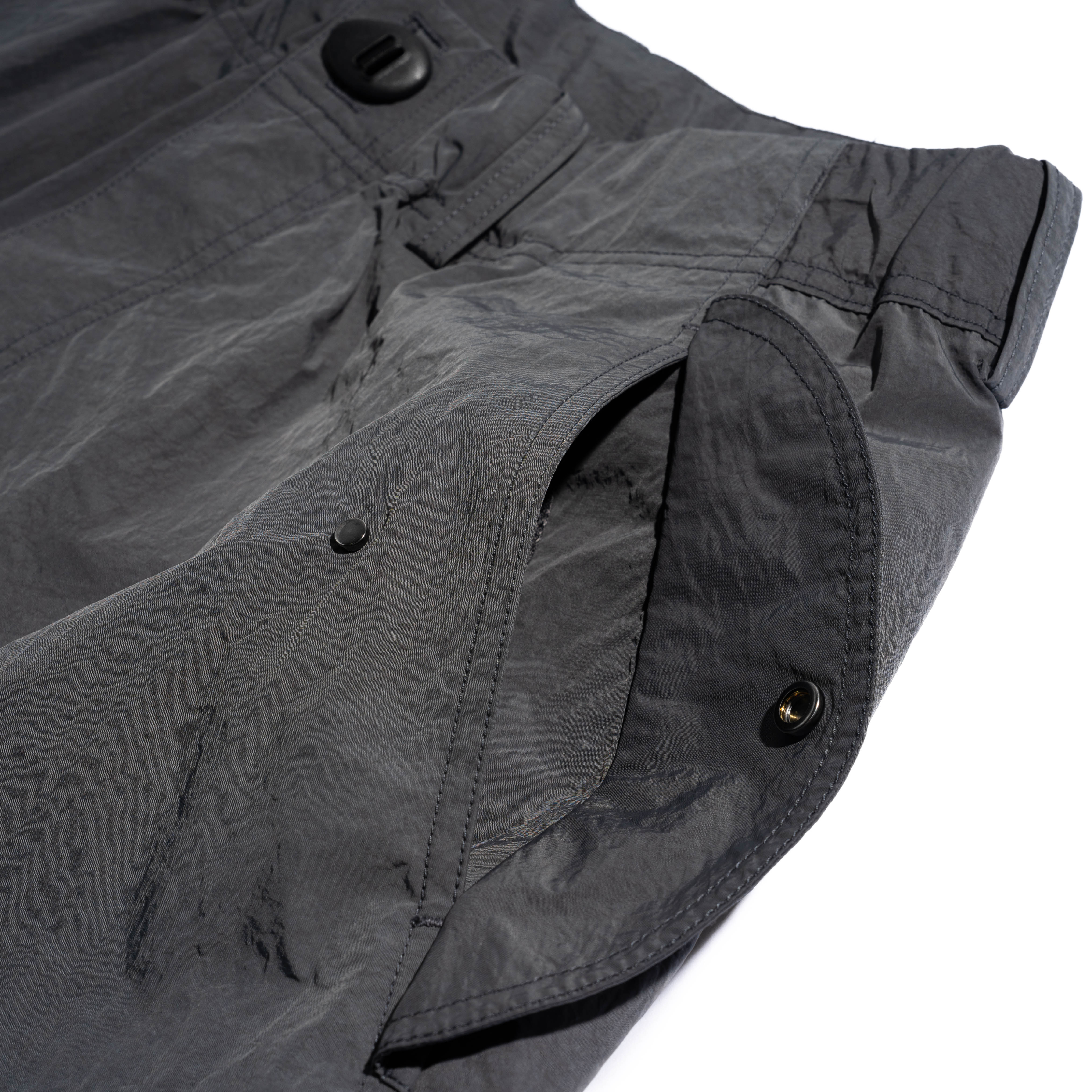 Helicoid Shorts Zinc Grey GZ75154 – Capsule