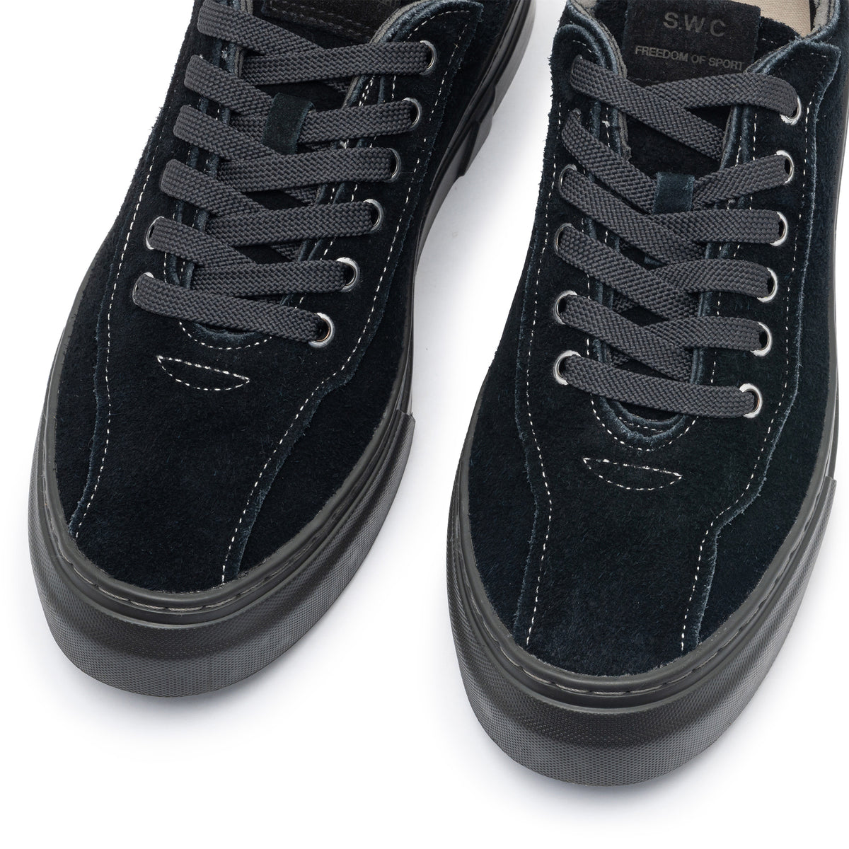 Dellow Freecut Geo-Merged Suede BLACK YA30015