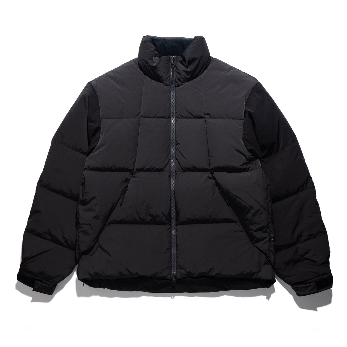 Dope Dyed Ripple Nylon Down Jacket Deep Charcoal GL26330