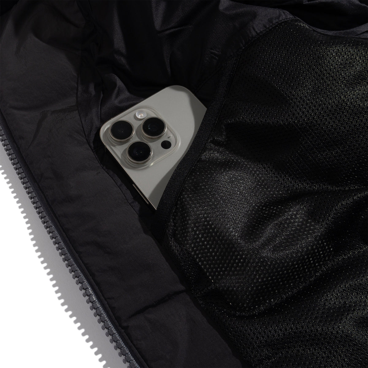 Dope Dyed Ripple Nylon Down Jacket Deep Charcoal GL26330