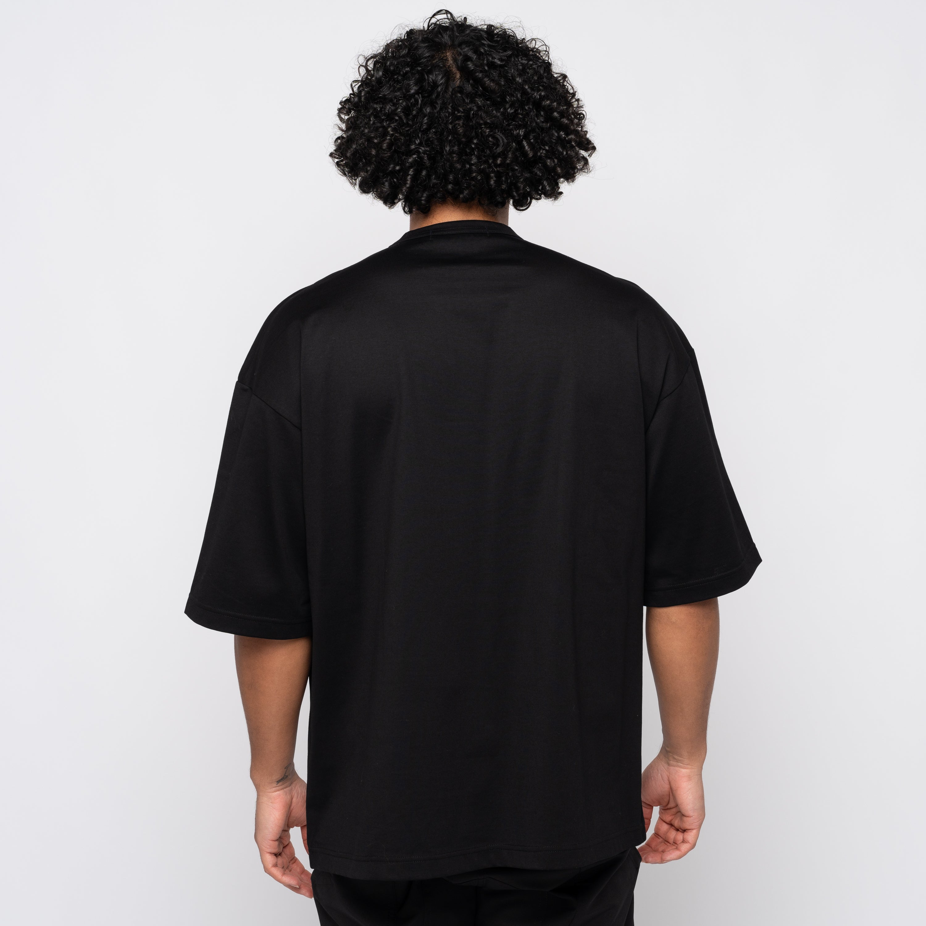 JW MAN Zipper Pocket D-Ring Tee Black WM-T002-051 – Capsule