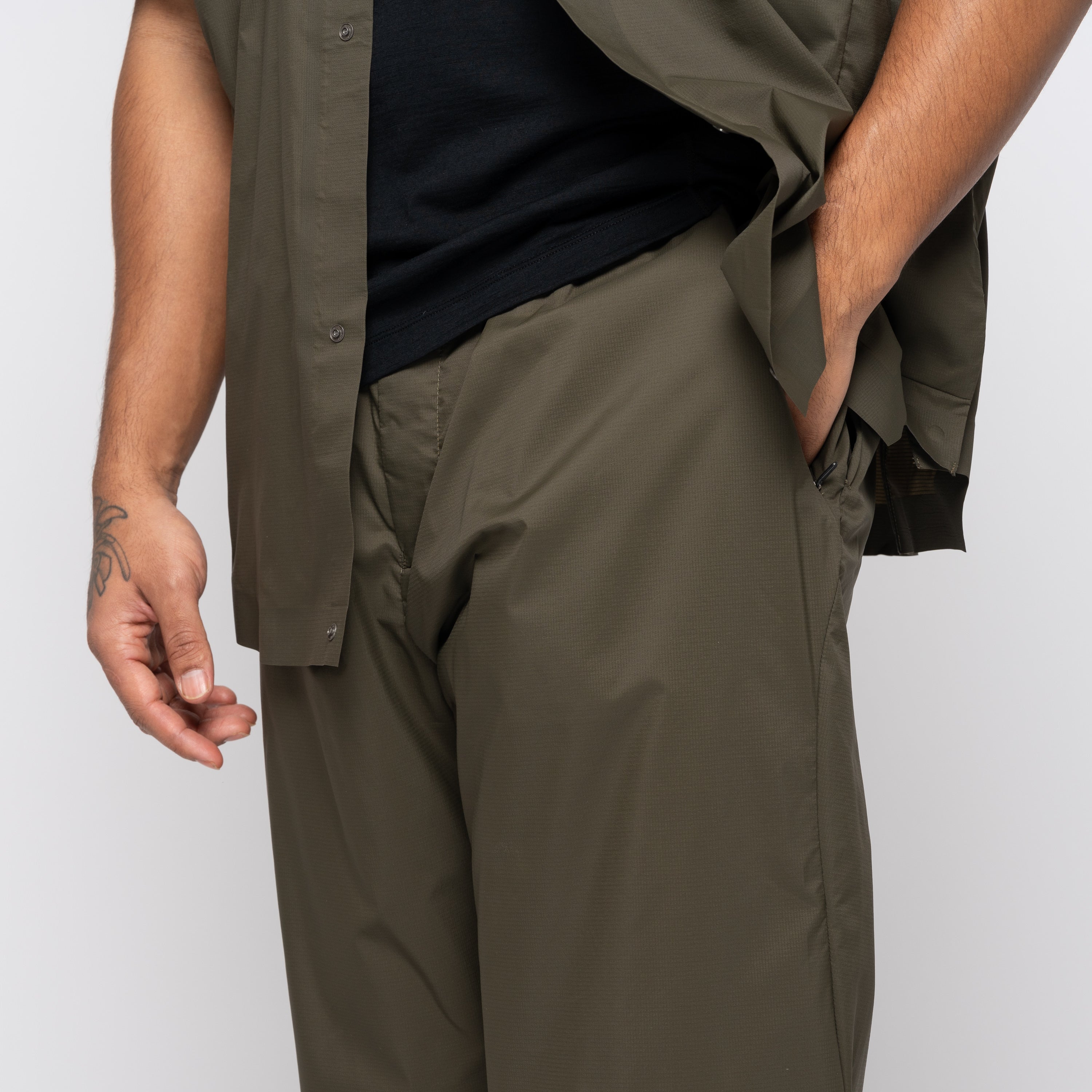 Goldwin 0 Wind Pants Leaf GZ74150 – Capsule Goldwin 0 Wind Pants Leaf GZ74150 – Capsule