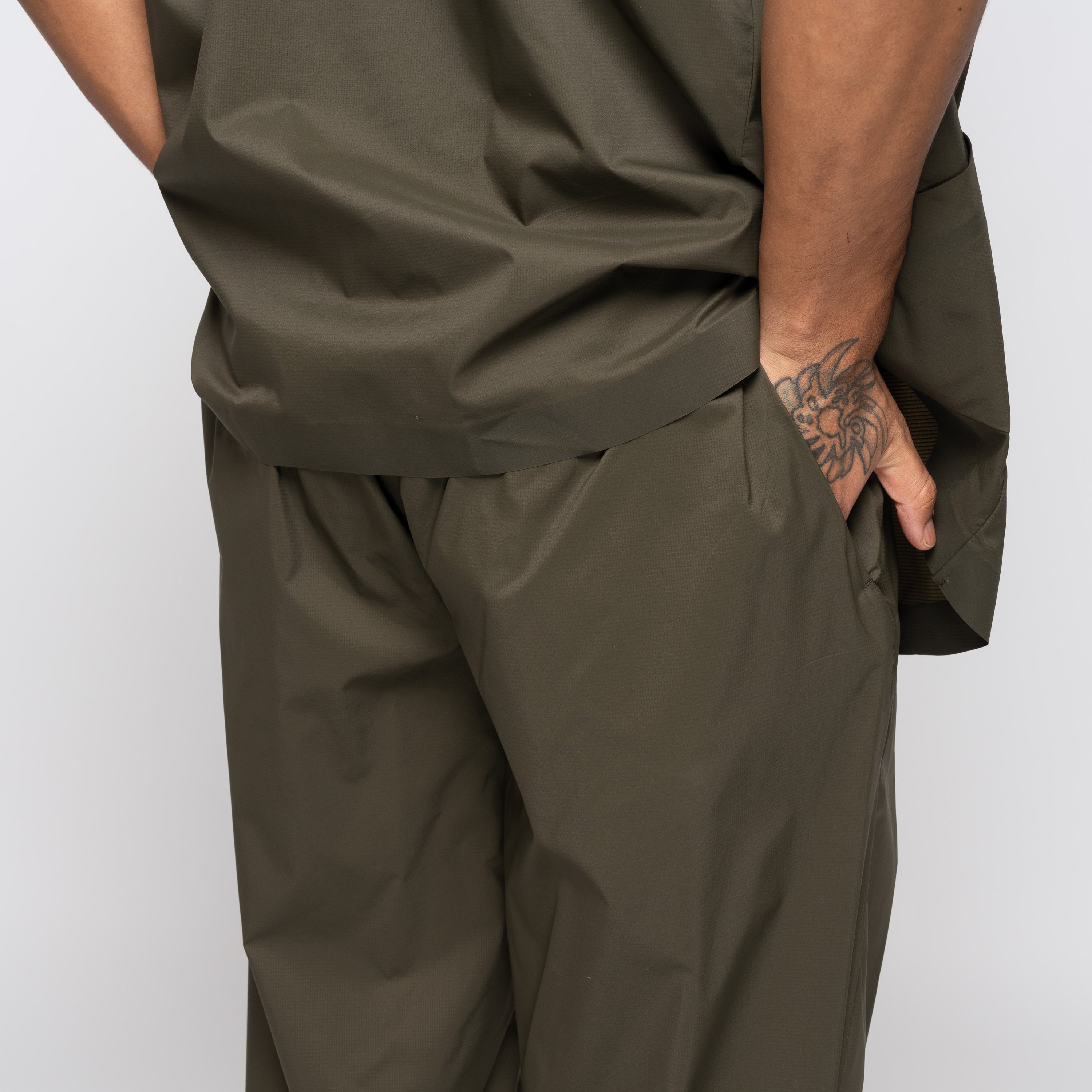 Goldwin 0 Wind Pants Leaf GZ74150 – Capsule Goldwin 0 Wind Pants Leaf GZ74150 – Capsule