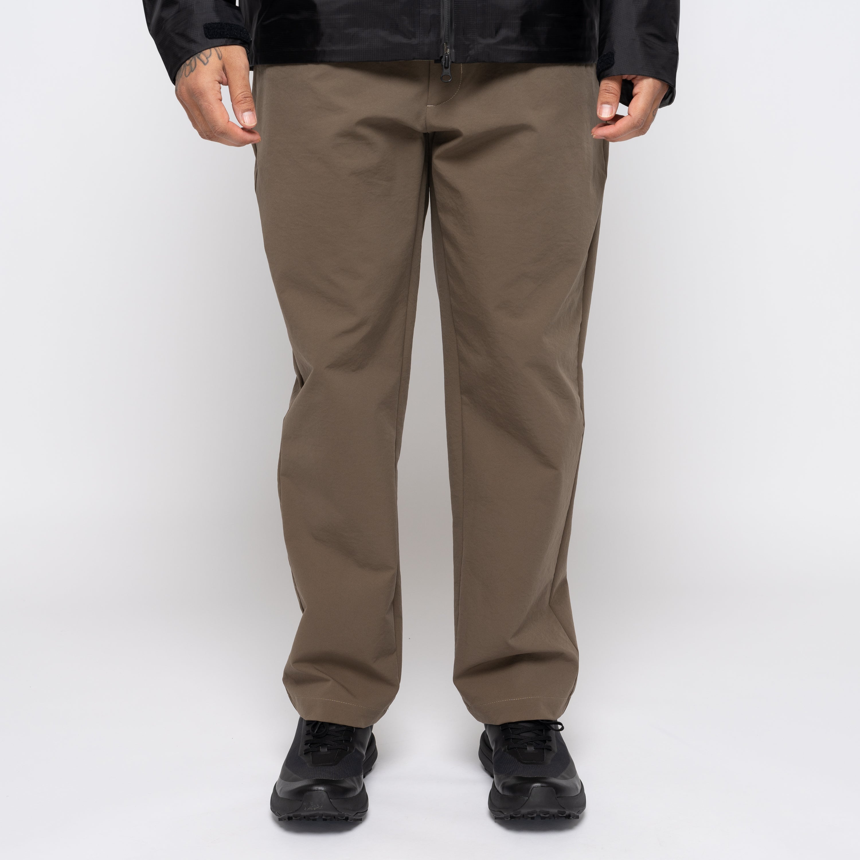 One Tuck Tapered Stretch Pants Taupe Grey GL74198 – Capsule