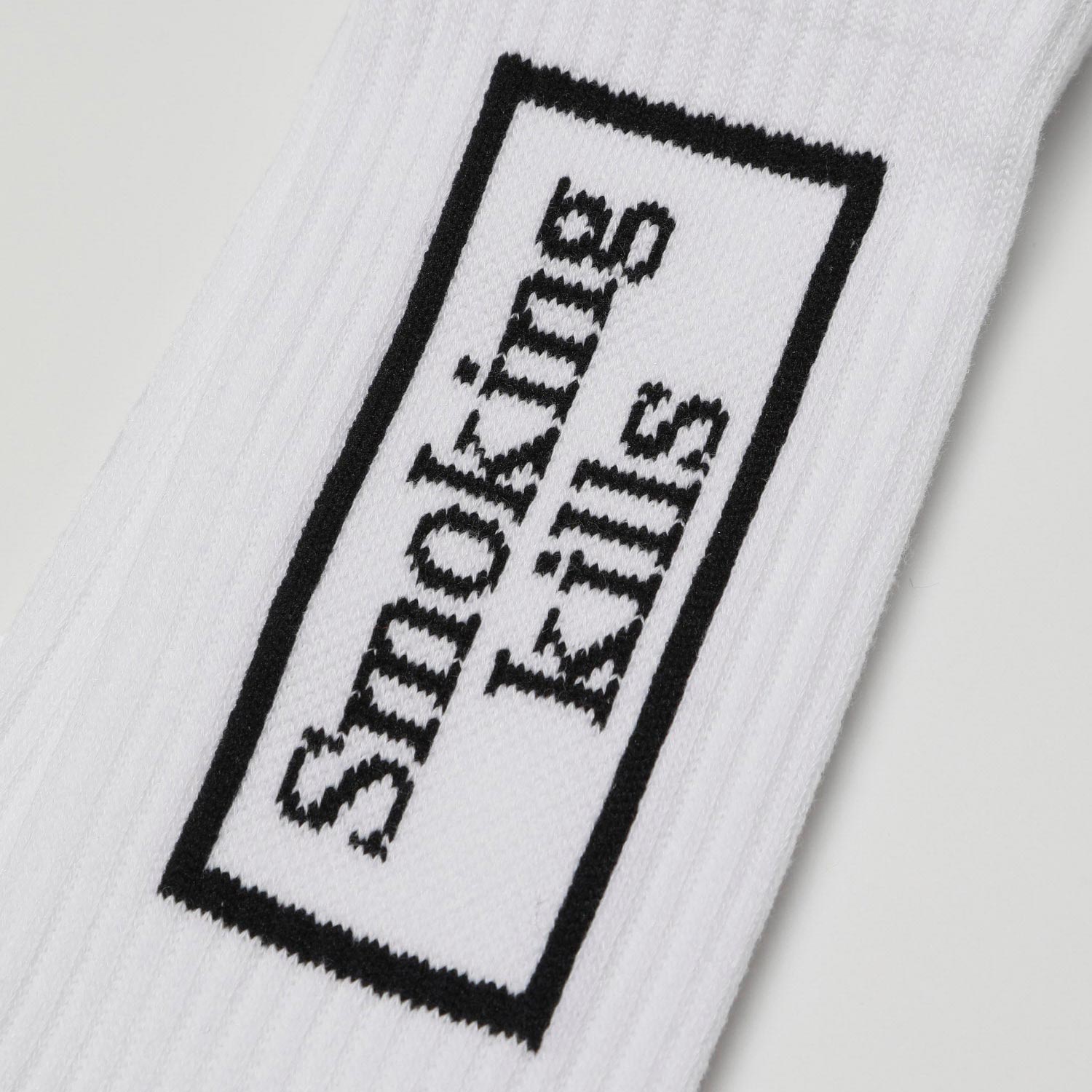 Smoking Kills Box Logo Sock FRA570 White