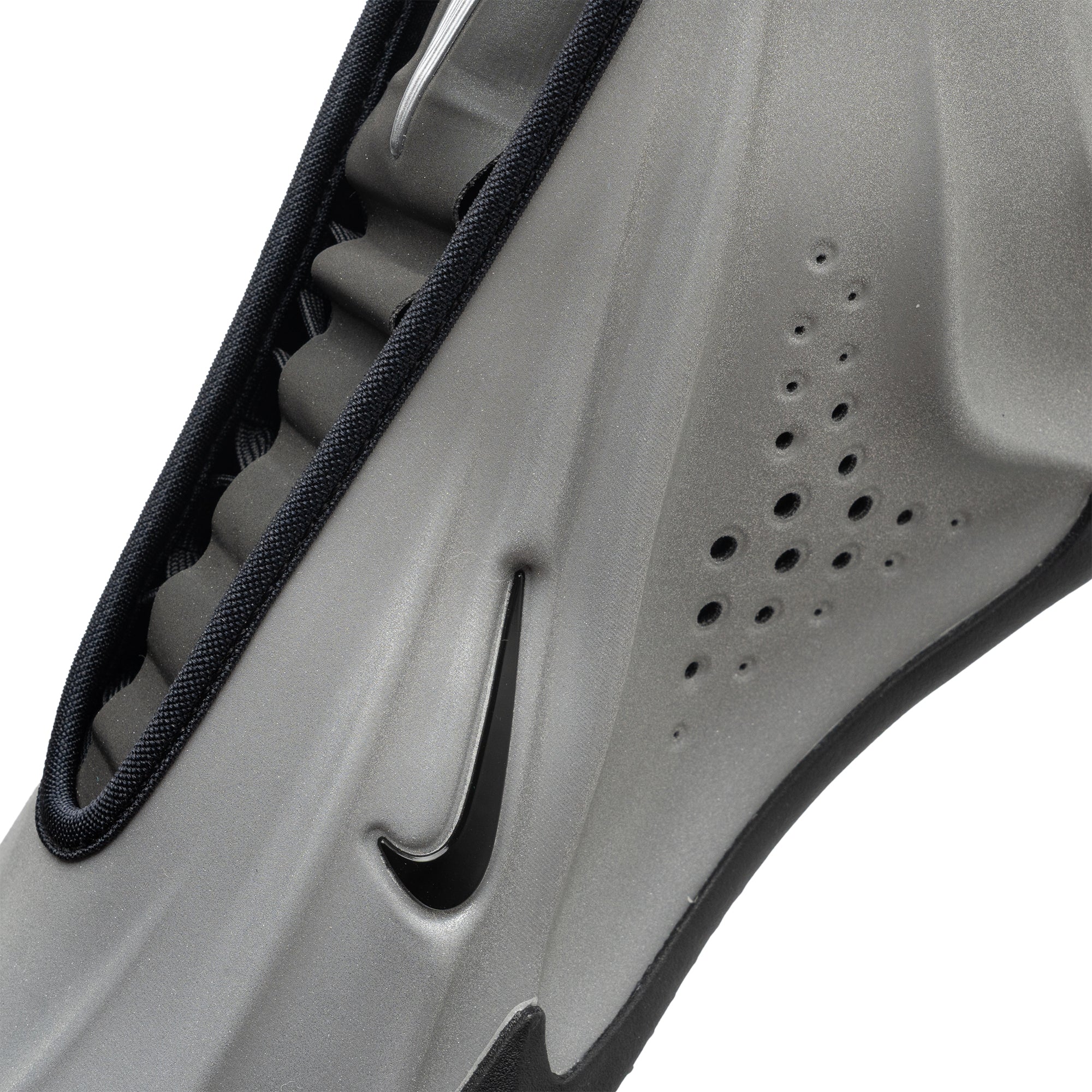 Nike G.T. Future METALLIC SILVER/BLACK FZ5590-002