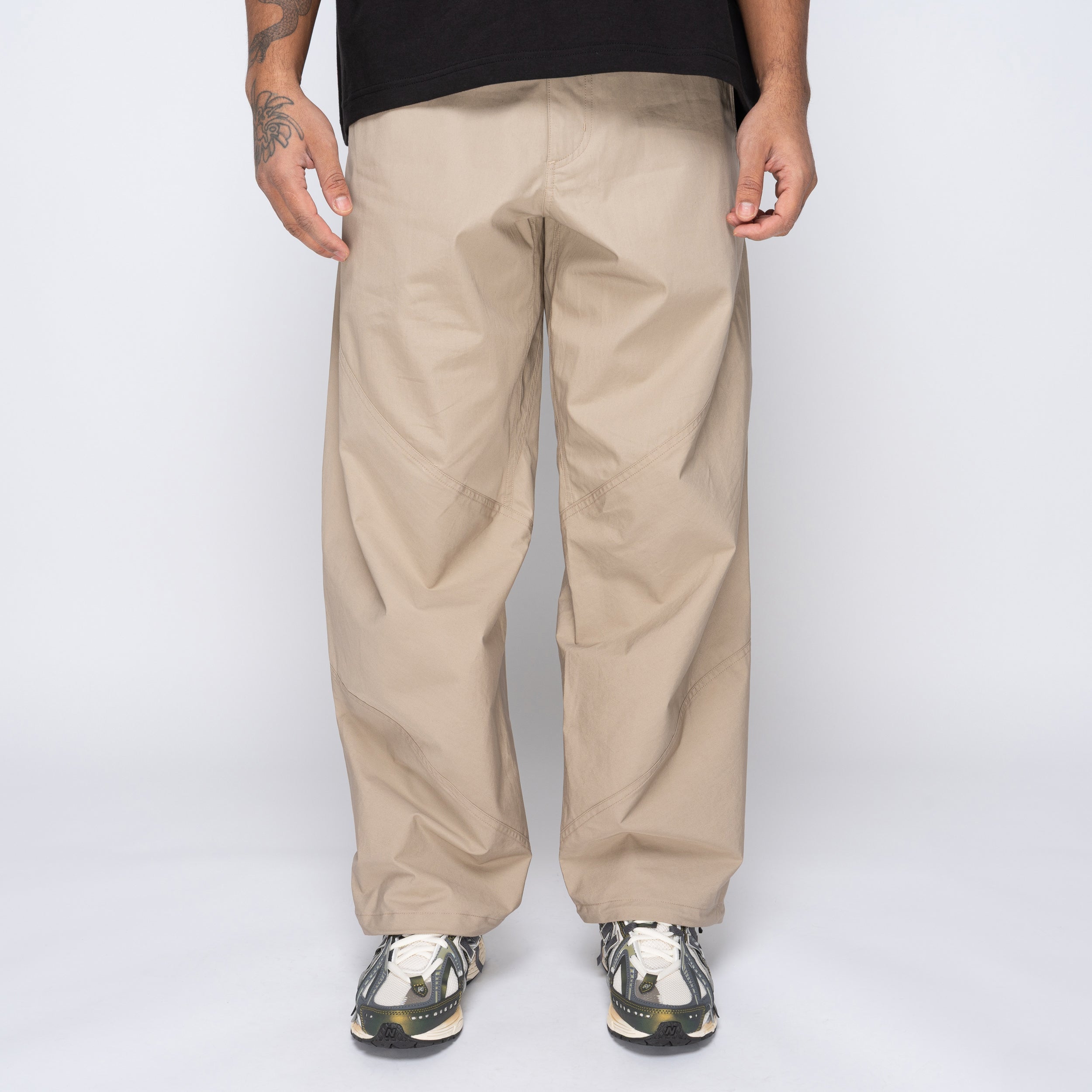 Helicoid Weather Pants Dune GZ75152 – Capsule