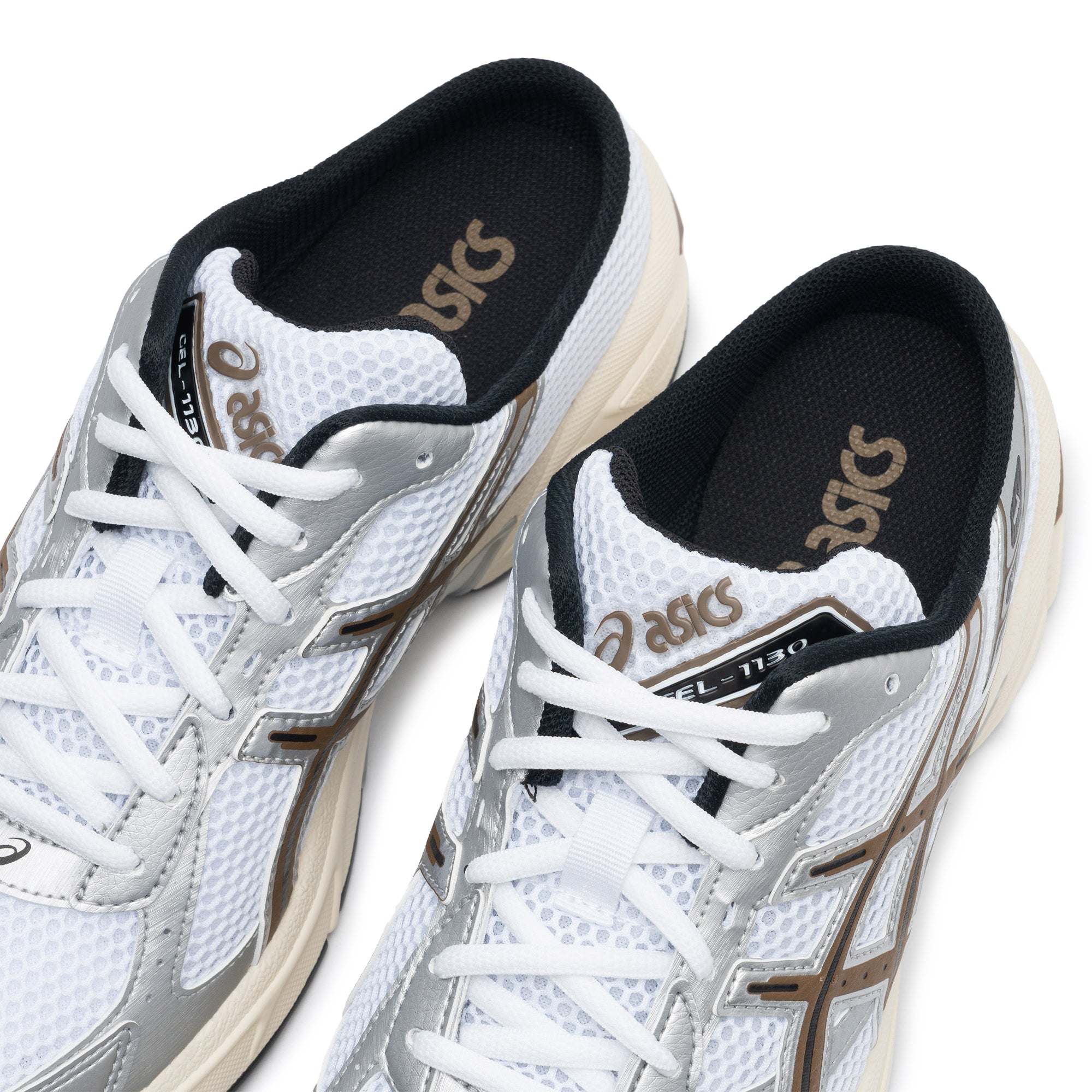 Gel-1130 Mule White 1203B048-101 – Capsule