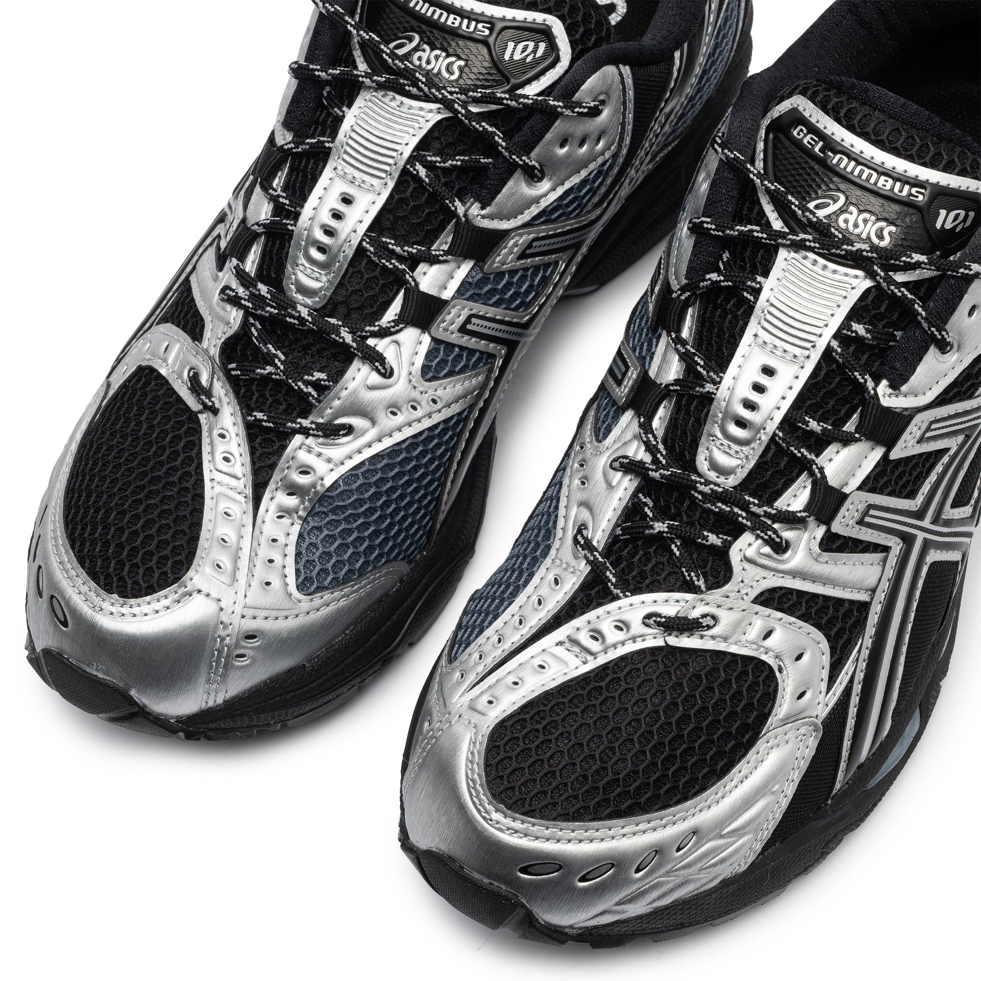 Gel-Nimbus 10.1 Black Metallic 1203A820-001