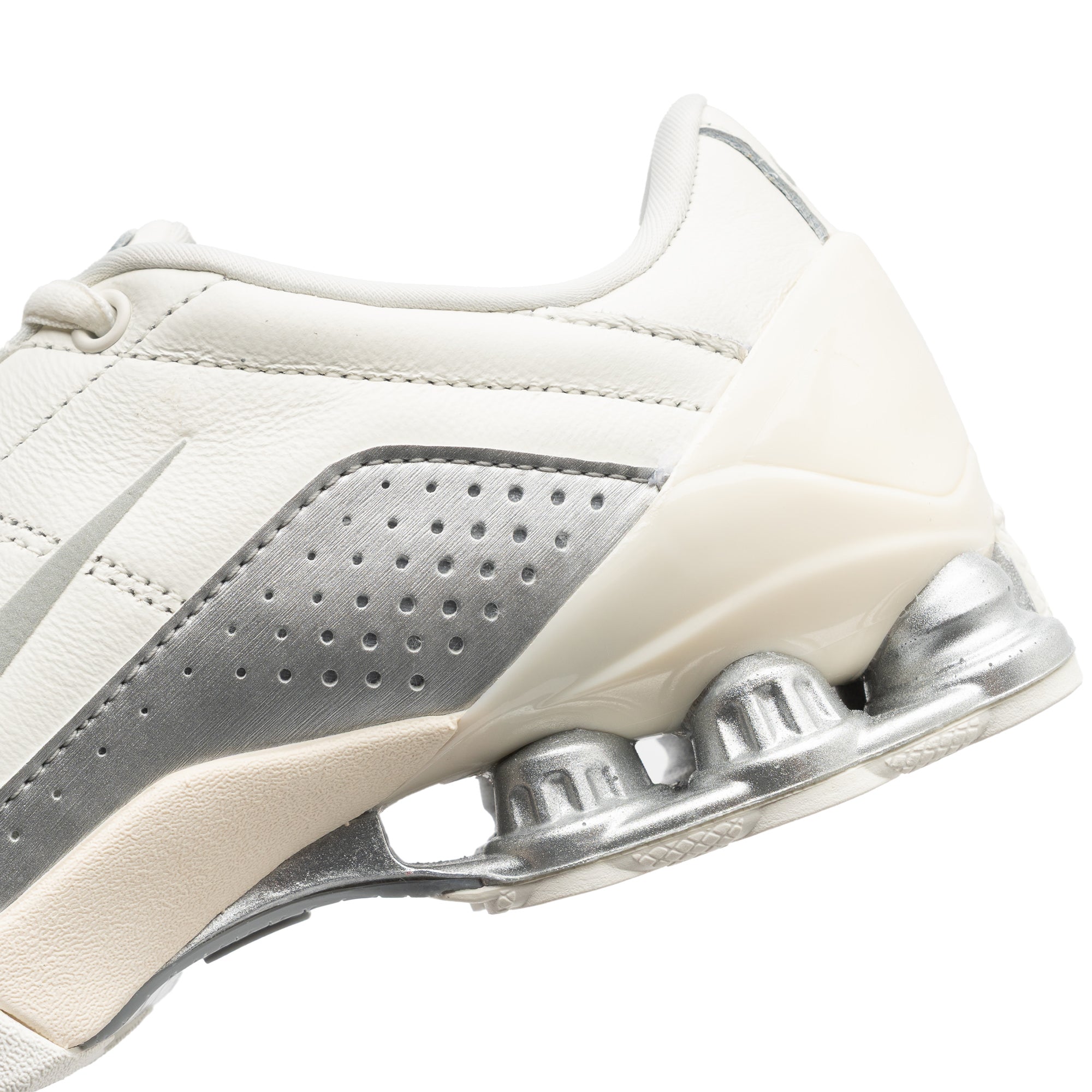 Women's Nike T90 Shox Magia QS SAIL/METALLIC IO9300-100