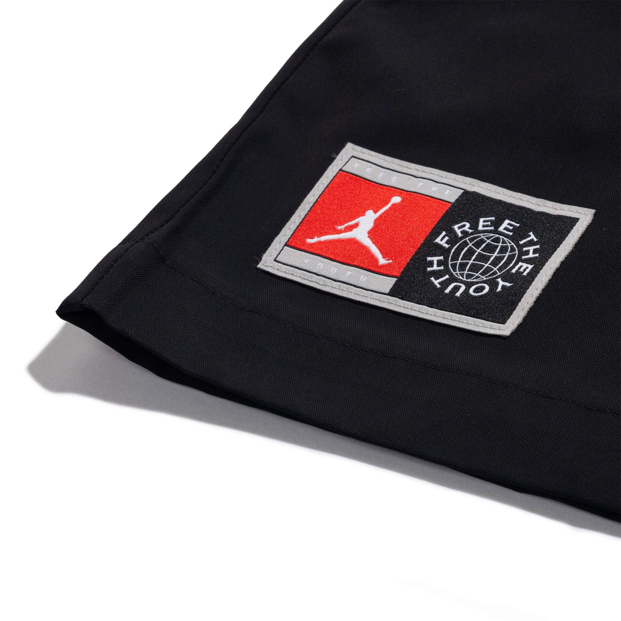 Jordan x Free The Youth Shorts Black/Crimson IQ6232-010