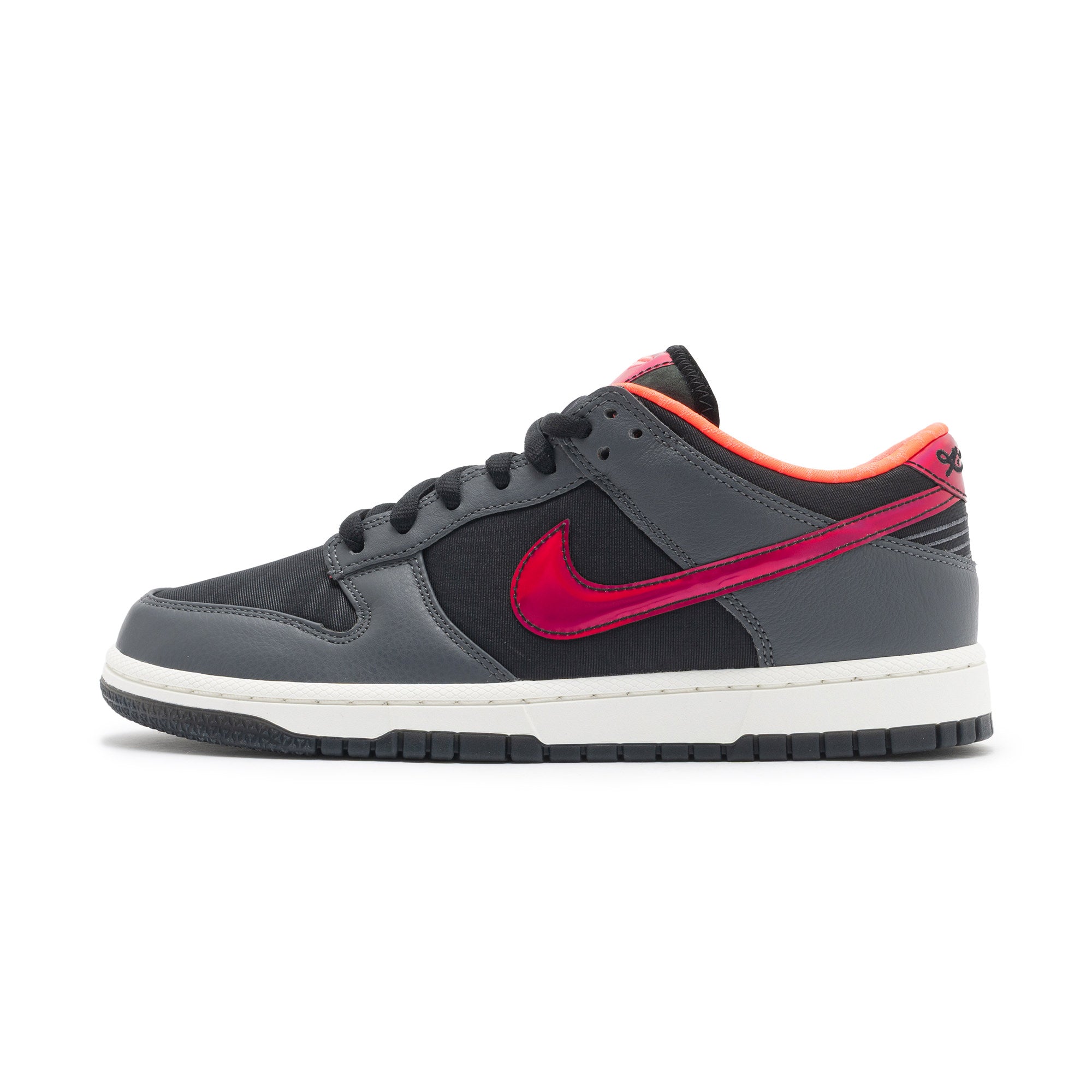 Kobe Dunk Low Protro BLACK/MULTI-COLOR-HOT PUNCH IQ3919-001
