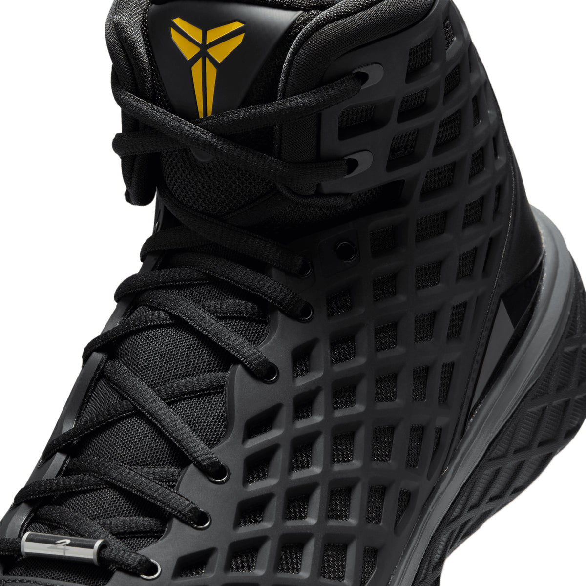 Kobe III Protro BLACK/WHITE-ANTHRACITE-VARSITY MAIZE IQ5340-001
