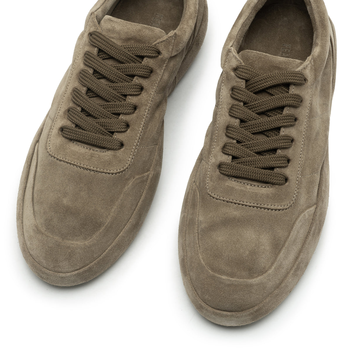 Lace Up Runner Sand FG980