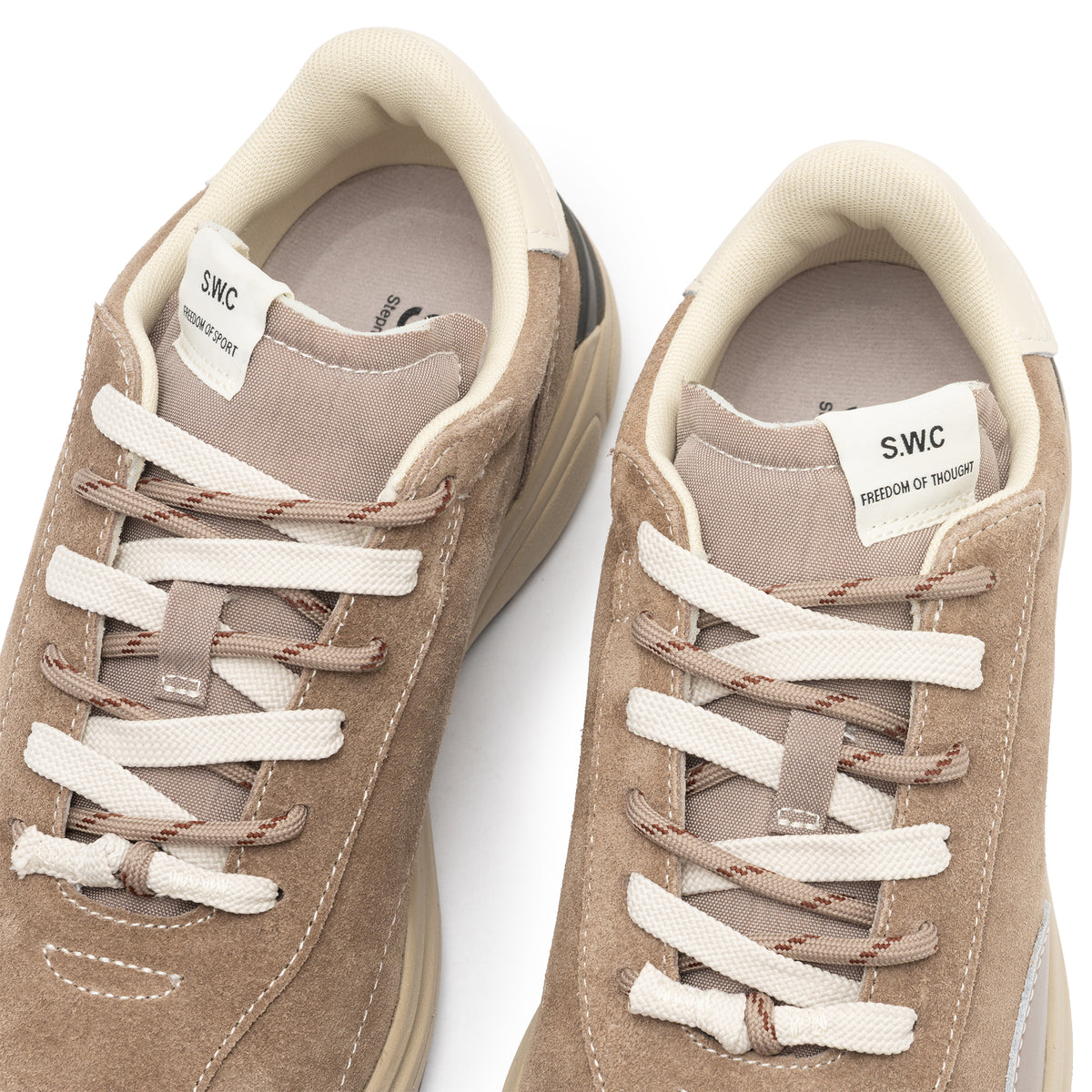 Legion Suede WARM GREY YP08545