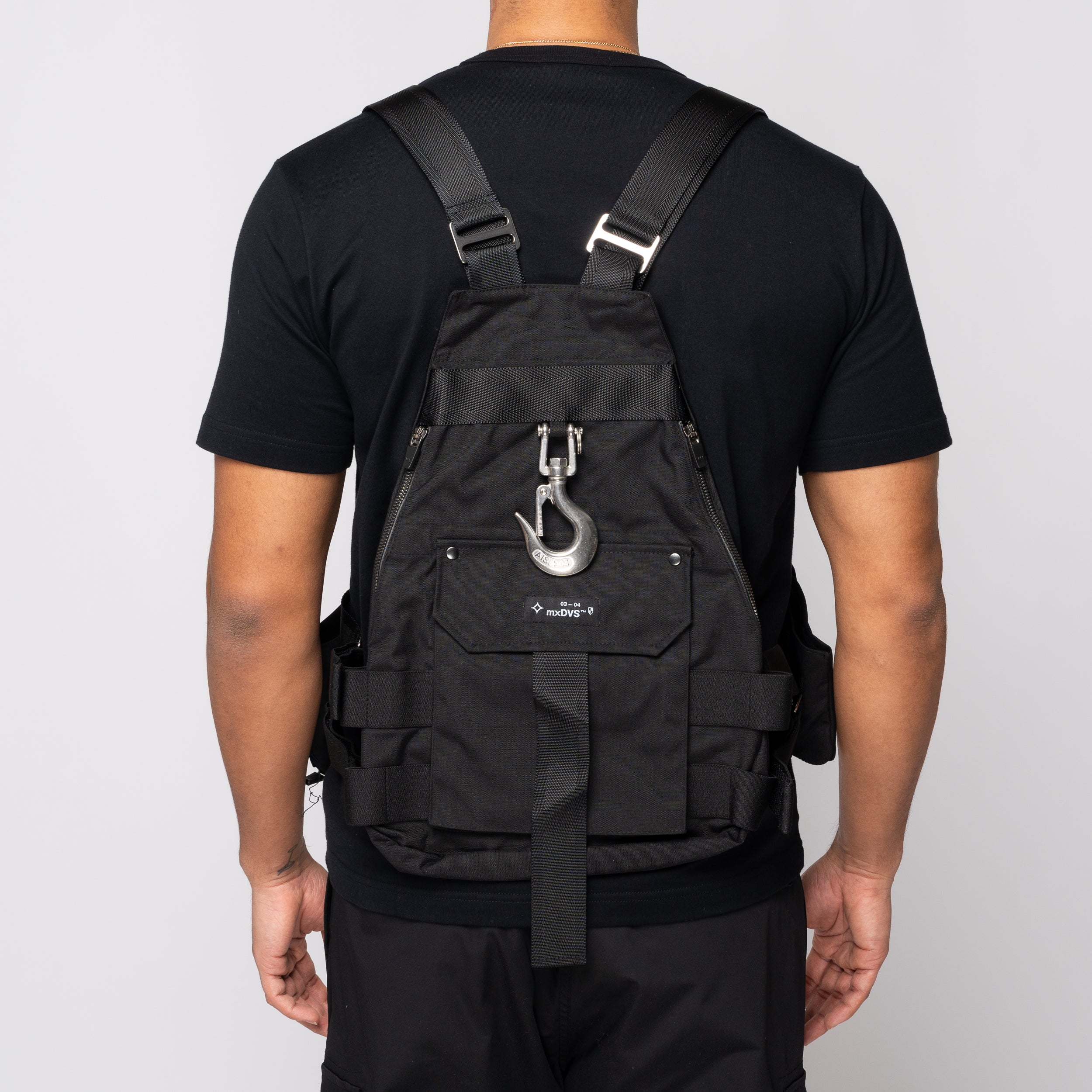 Multiple pockets at front MXDVS Vest Black WM-K201-S24
