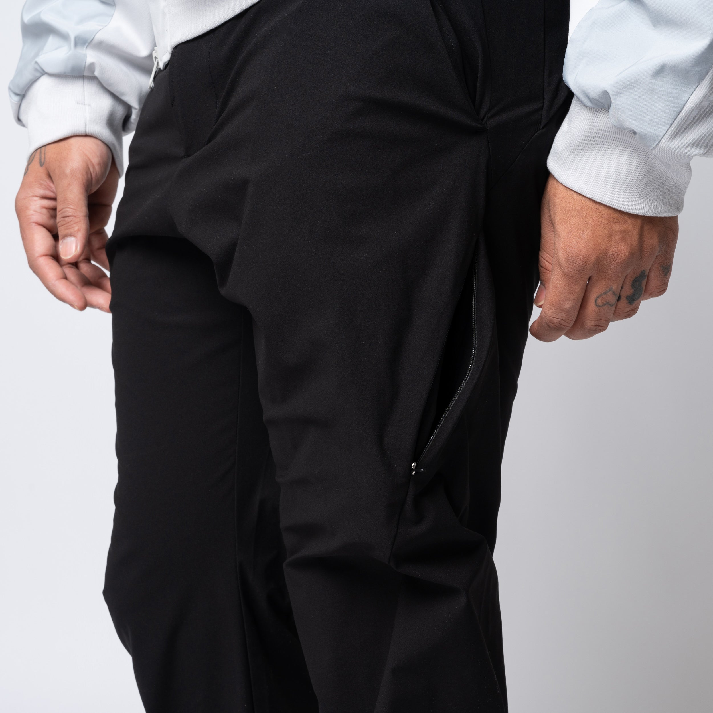 【値下げ可】PAF 8.0 TECHNICAL PANTS RIGHT PAF 8.0 TECHNICAL PANTS RIGHT / パフ 8.0テクニカルパンツ