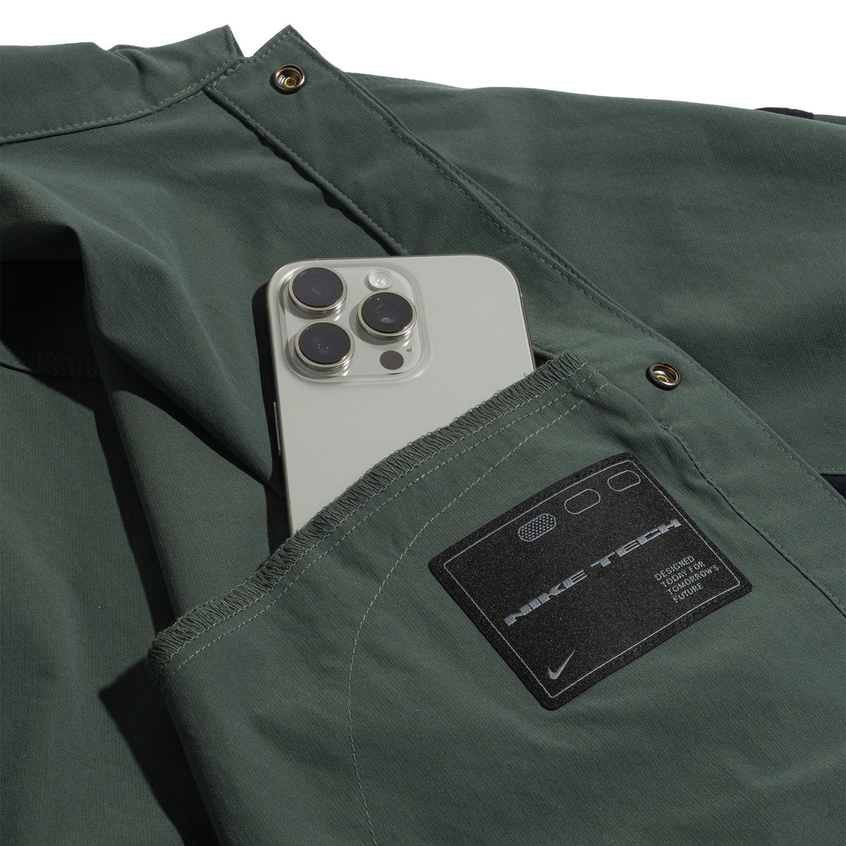 Nike Tech Helios Shirt CAMO GREEN/BLACK II2350-303