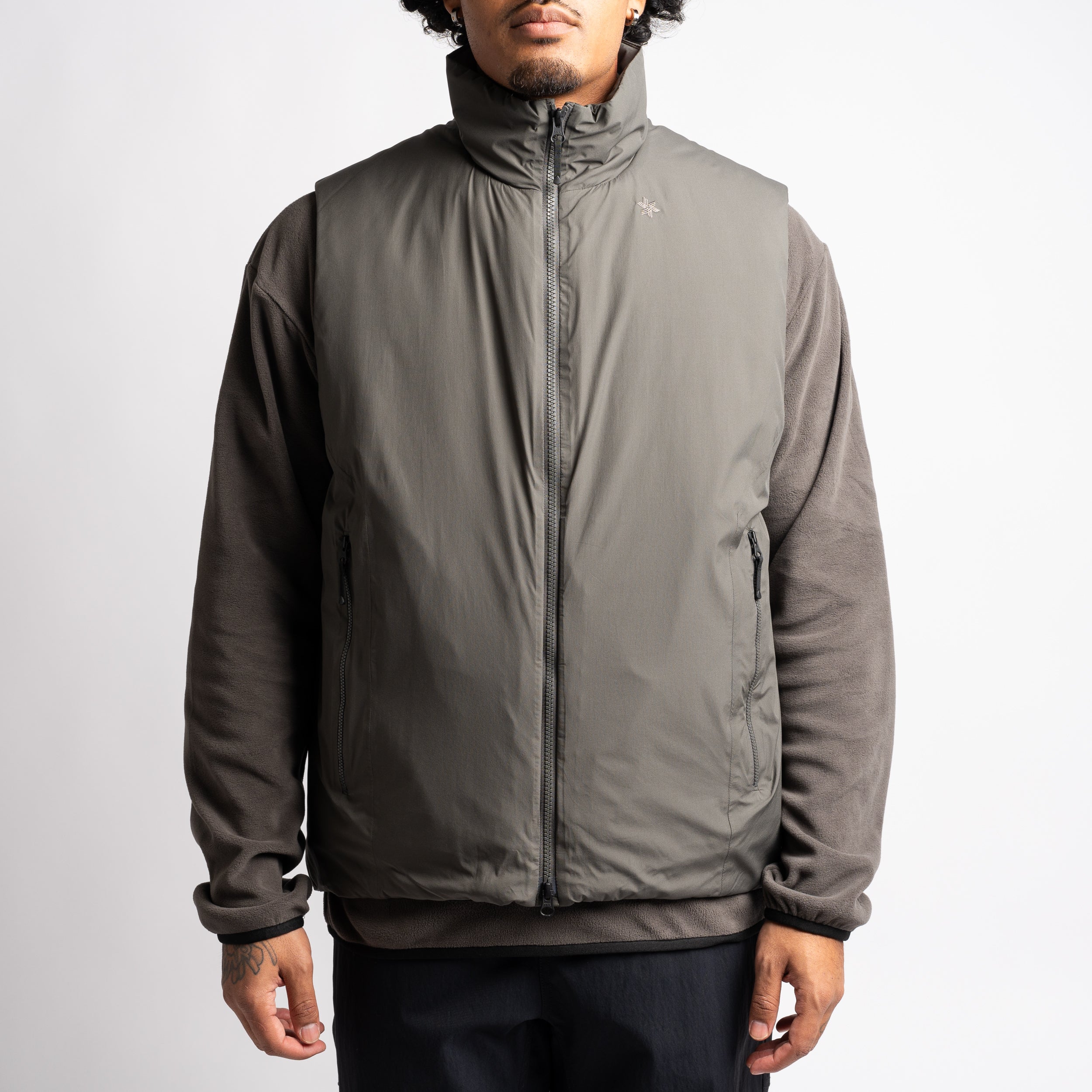 Goldwin GORE-TEX Windstopper Vest Dark Olive GL23344