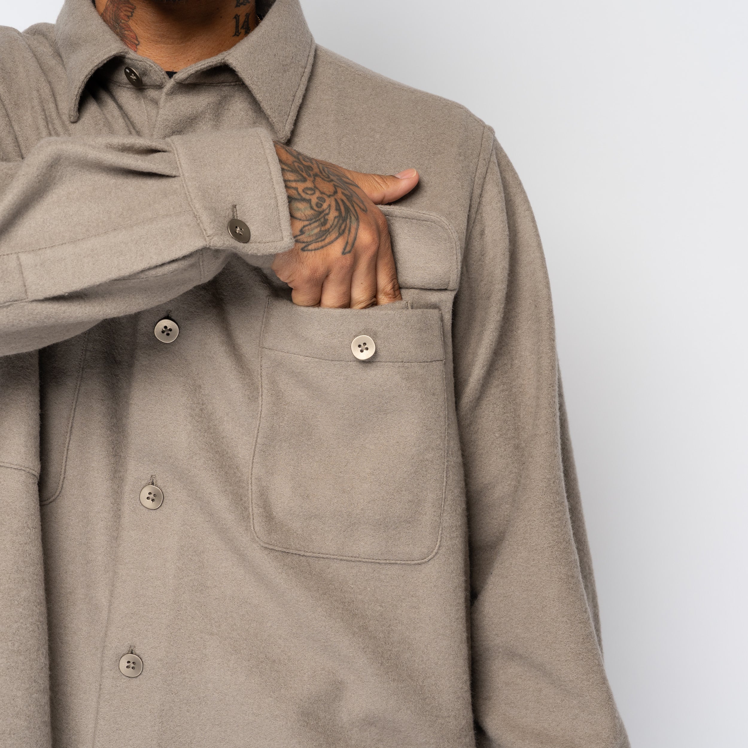 Wool Coptis Shirt Taupe GL55701