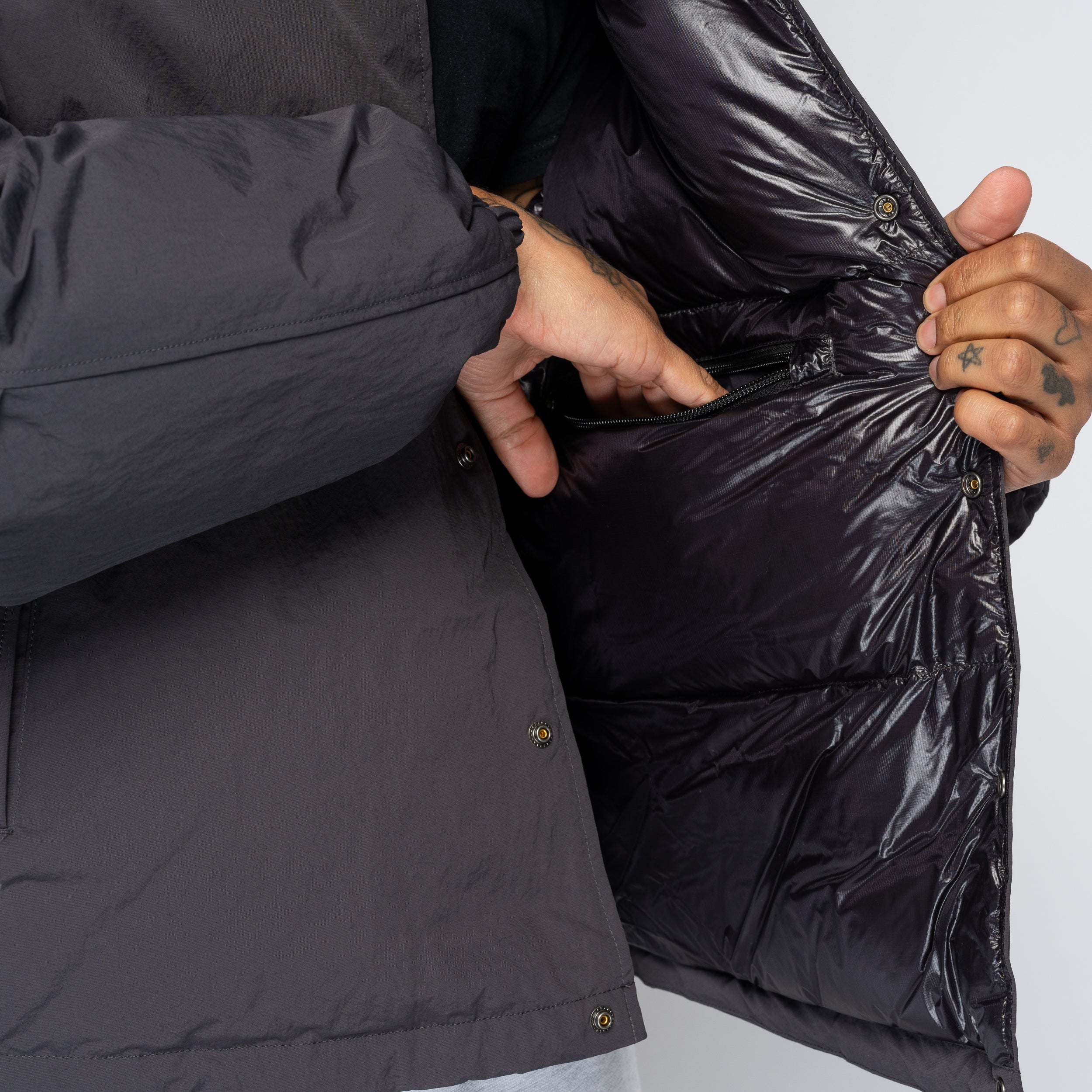 TNF Redbox Down Jacket Obsidian NF0A8EGB