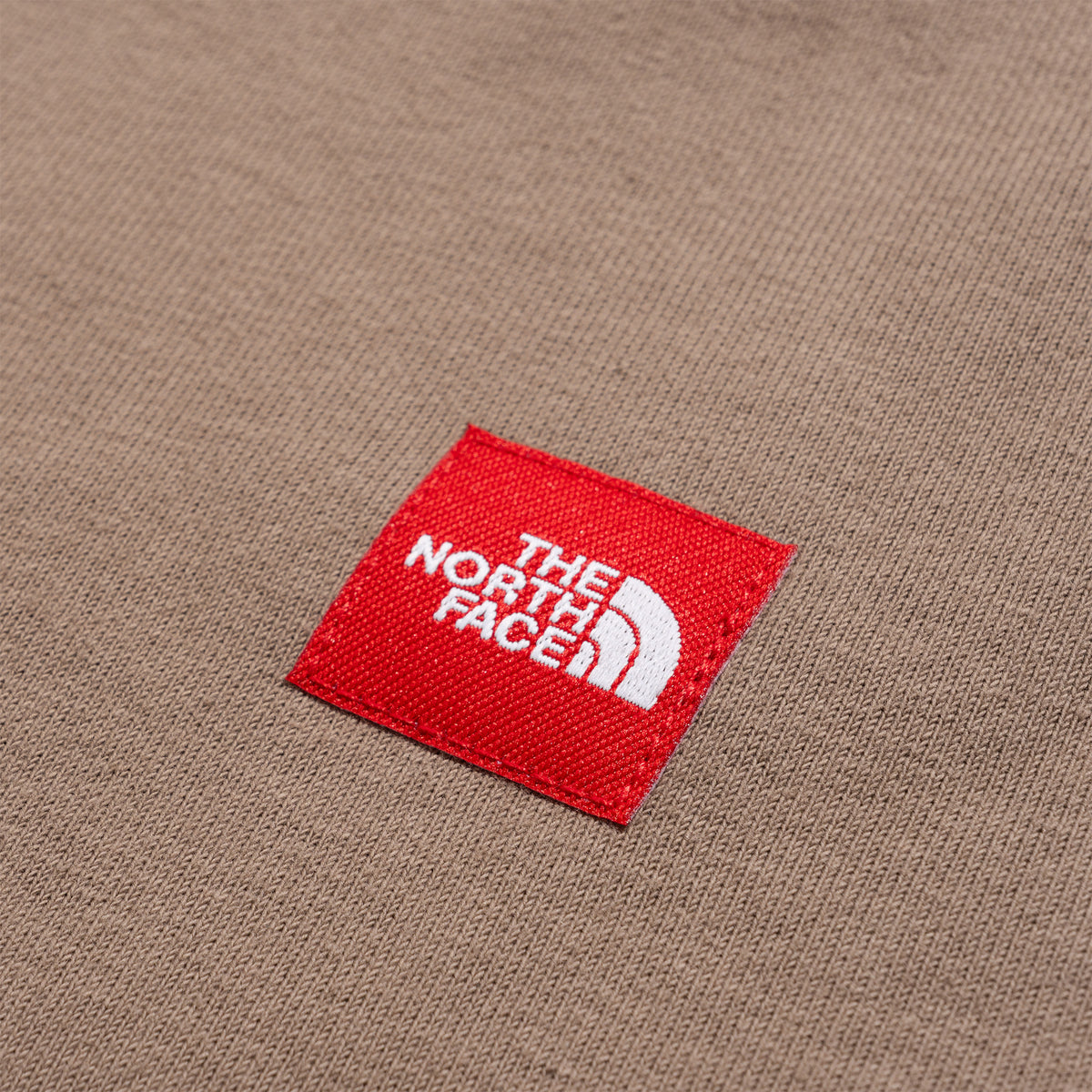 TNF Red Box Crew Garnet NF0A8EG1