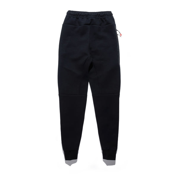 Tech Fleece Jogger Netherlands Patta Black IM3213-010