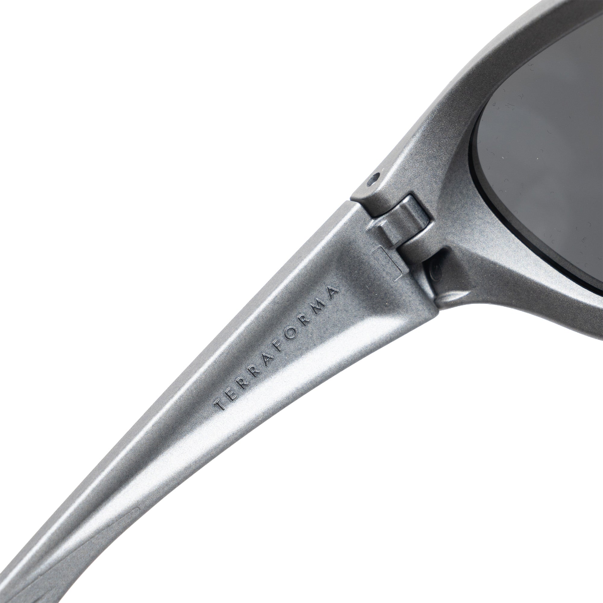 Terraforma 9530 Titanium Prizm Black