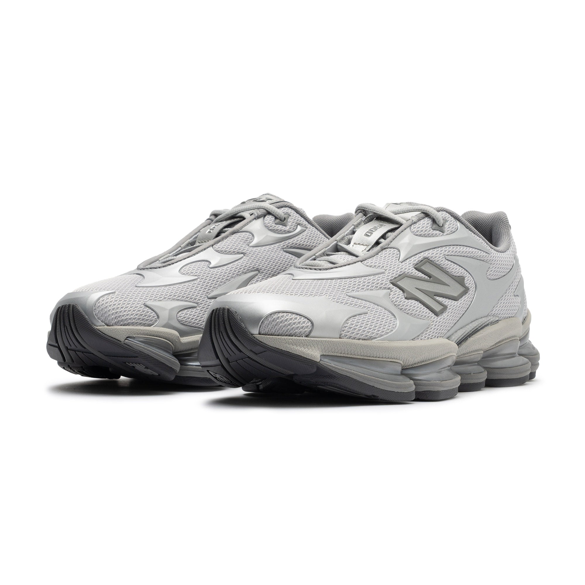 New Balance U20005UW Silver Metallic – Capsule
