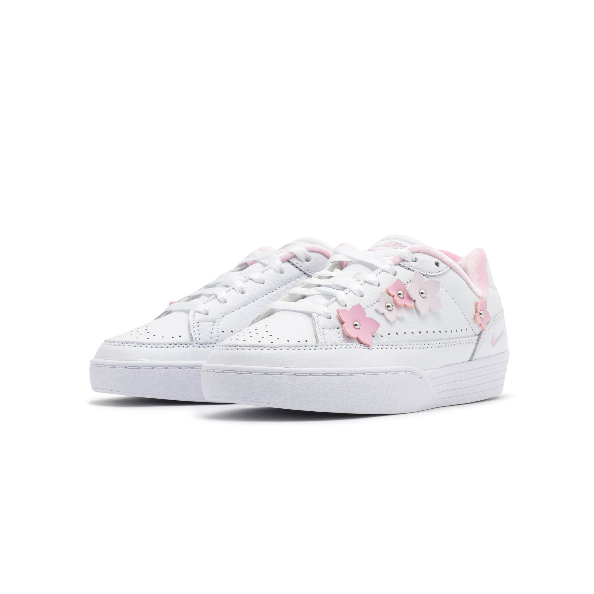 Women's Nike Tennis Centre White IR8636-100