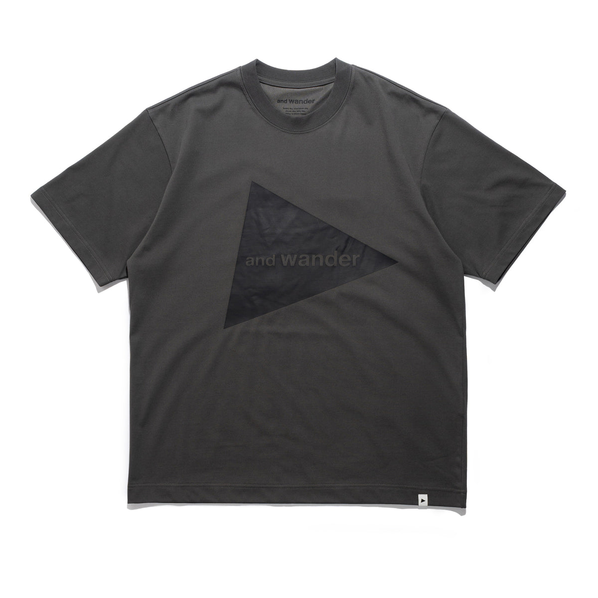 and wander Big Logo SS Tee Grey 574-6984101