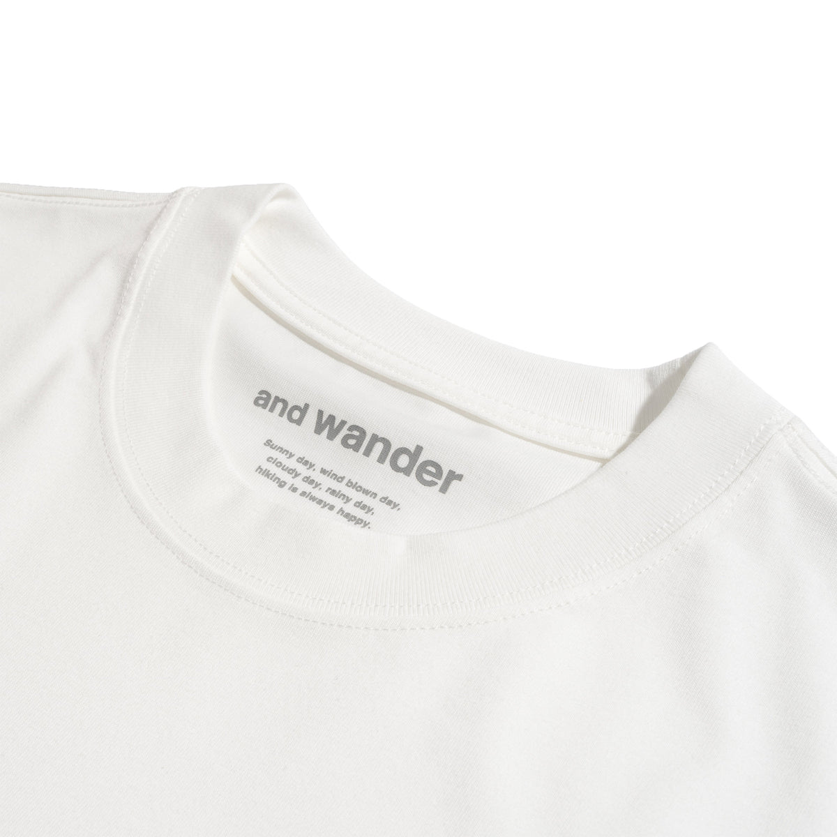 and wander Big Logo SS Tee White 574-6984101