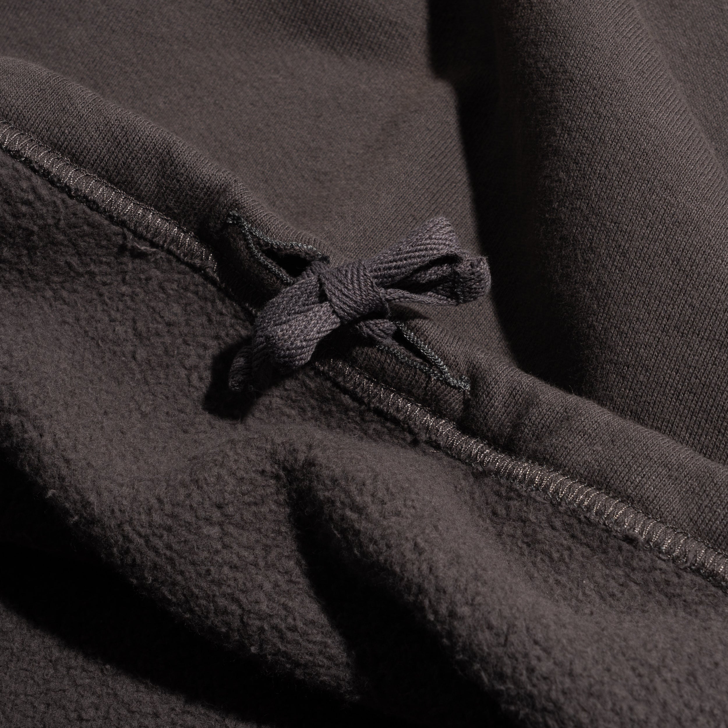 EG Zip Mock Neck 12oz Cotton Fleece Graphite 25F1B035