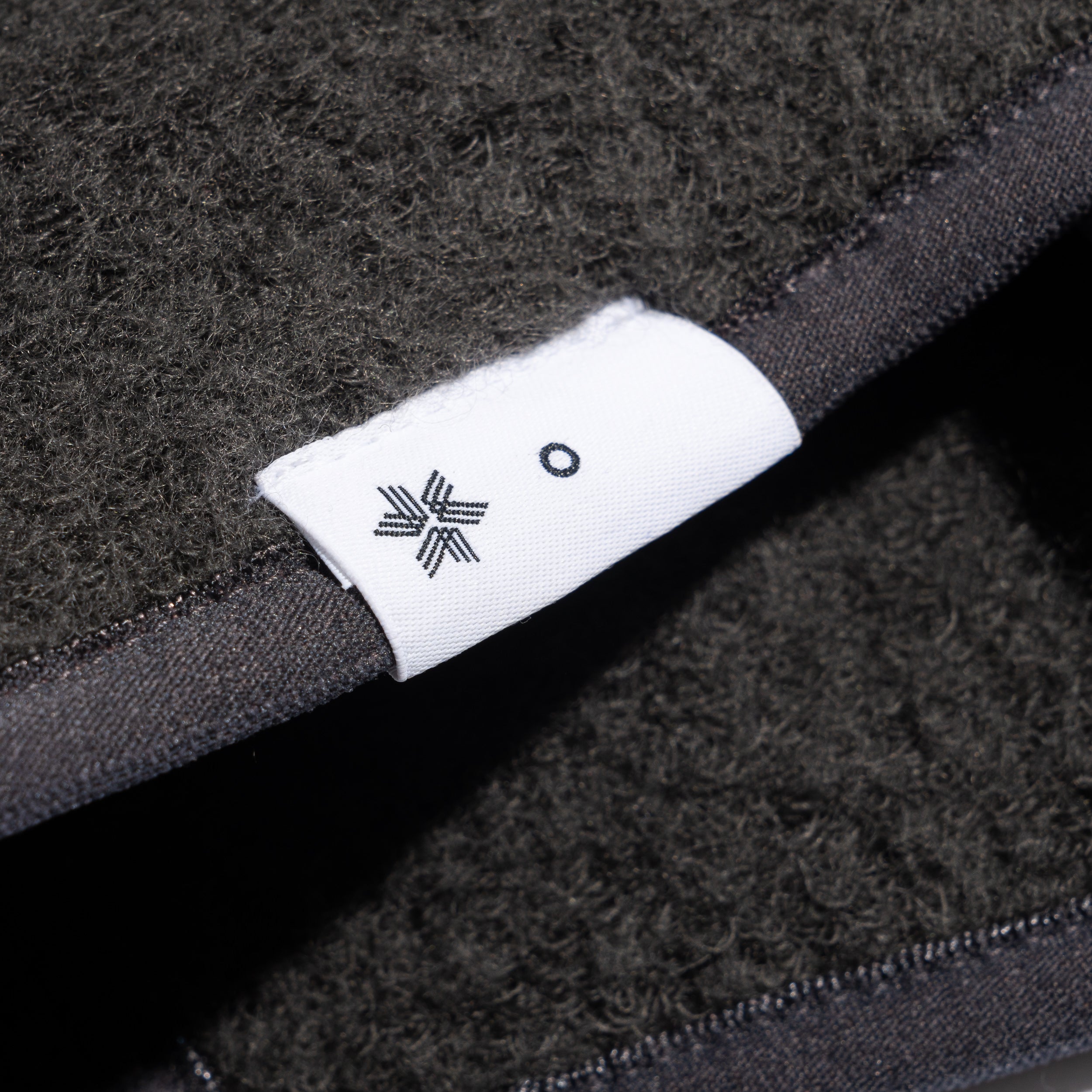 Wool Fleece Hood Dark Lava GZ95383