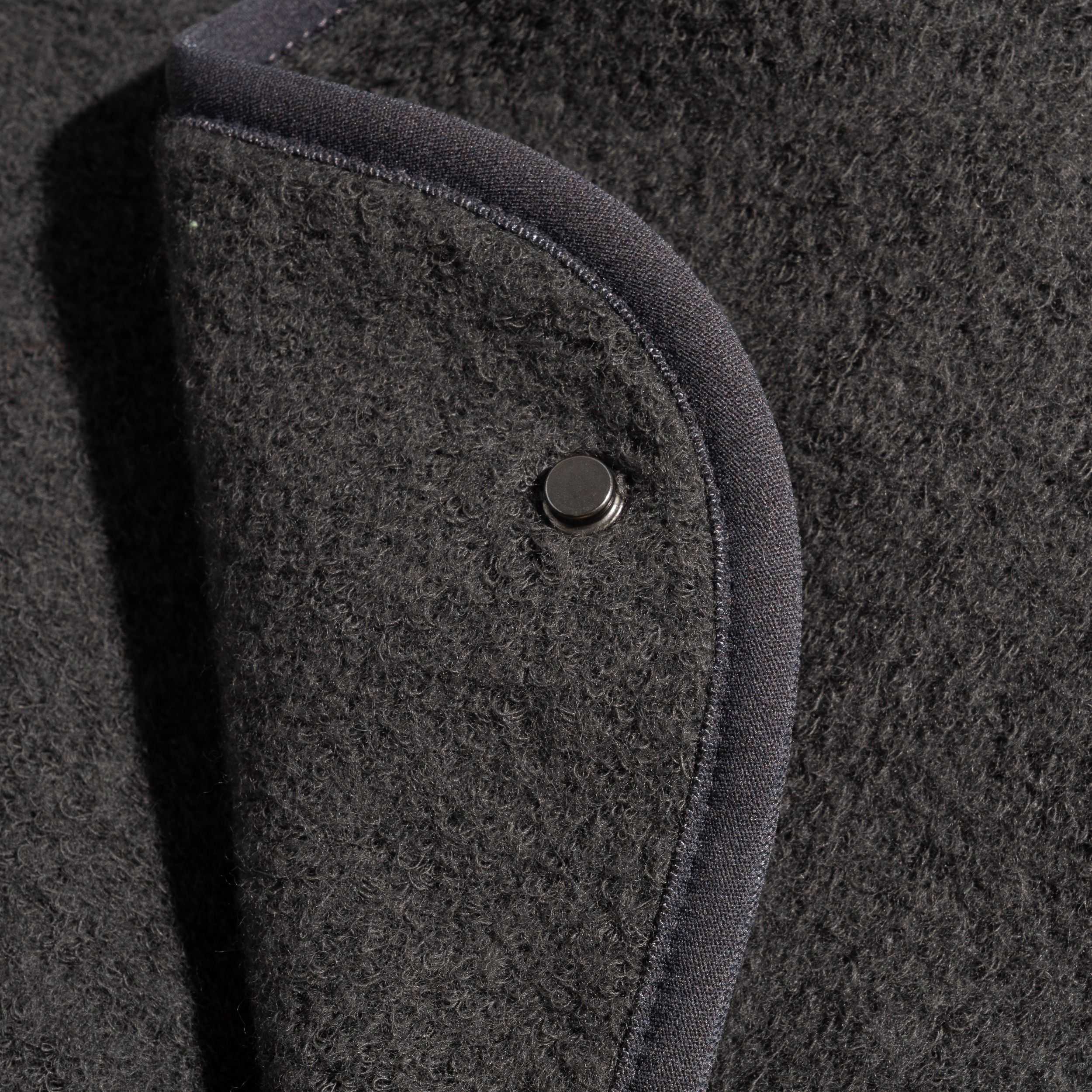 Wool Fleece Hood Dark Lava GZ95383