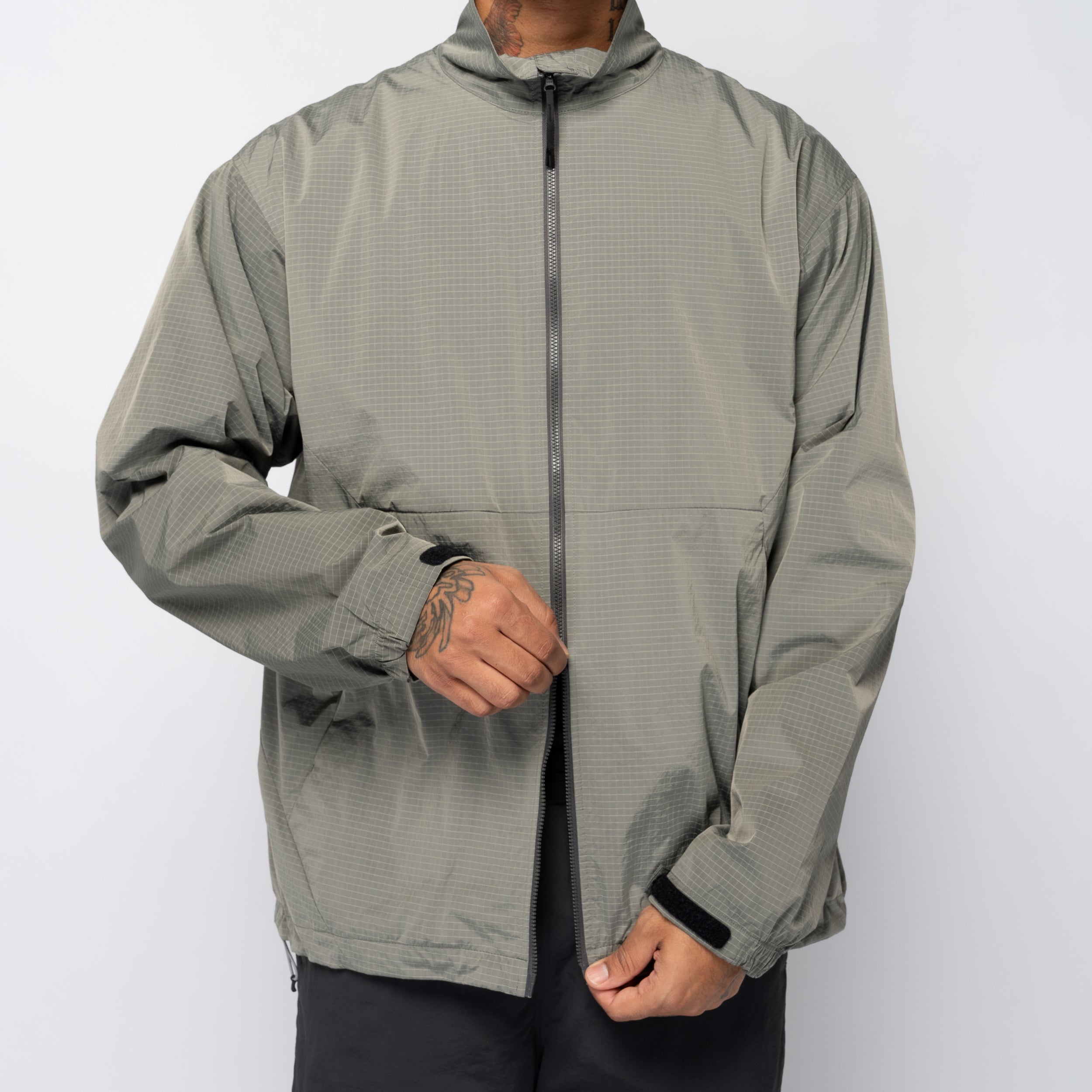 Dope Dyed Rip-Stop Wind Jacket Moon Mist GL15330