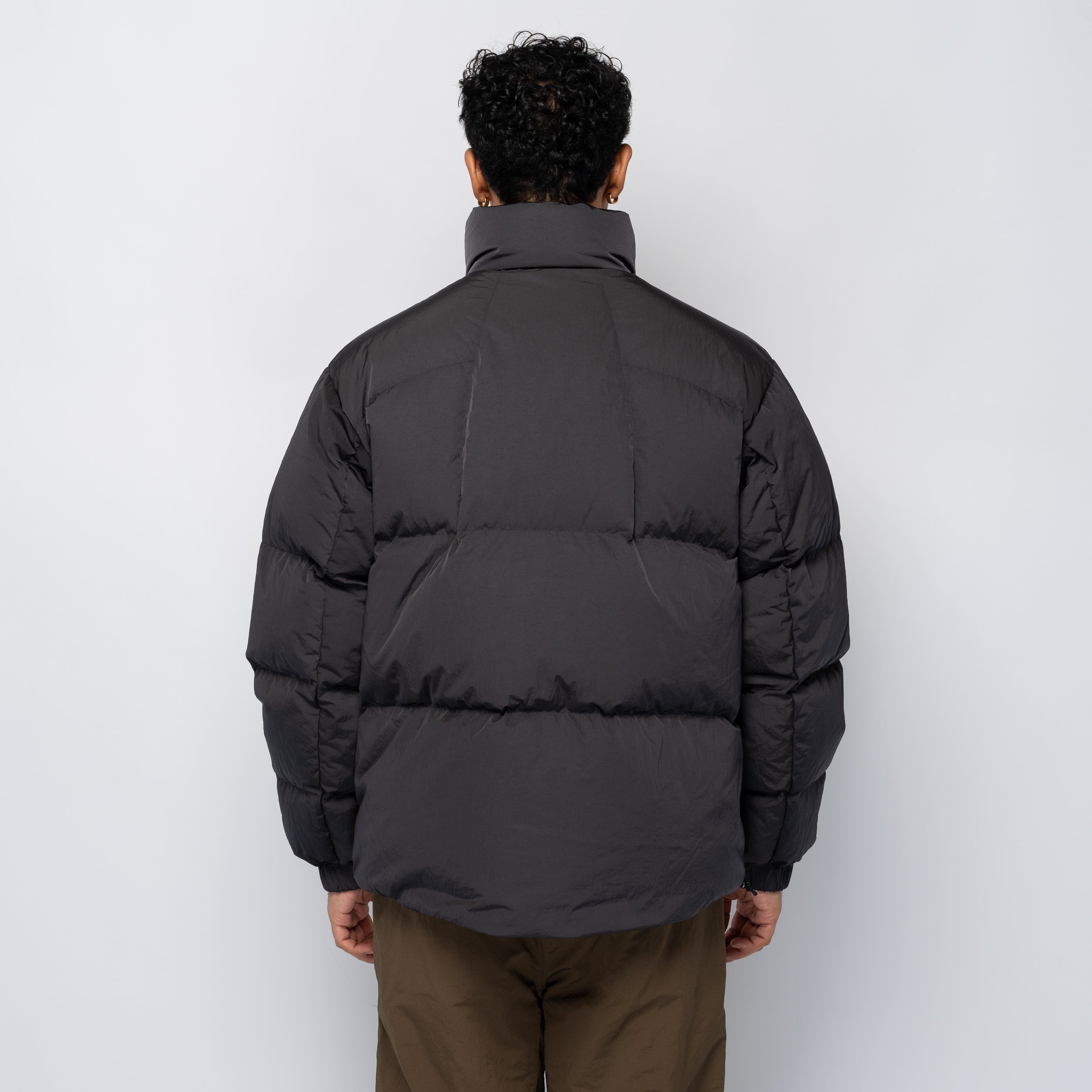 Dope Dyed Ripple Nylon Down Jacket Deep Charcoal GL25339